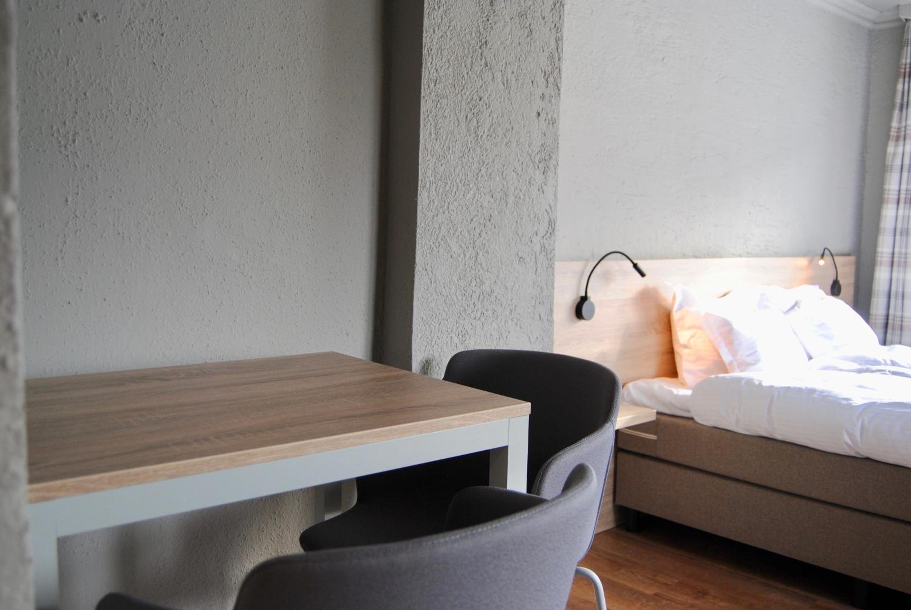 King Studio with Sofa Bed