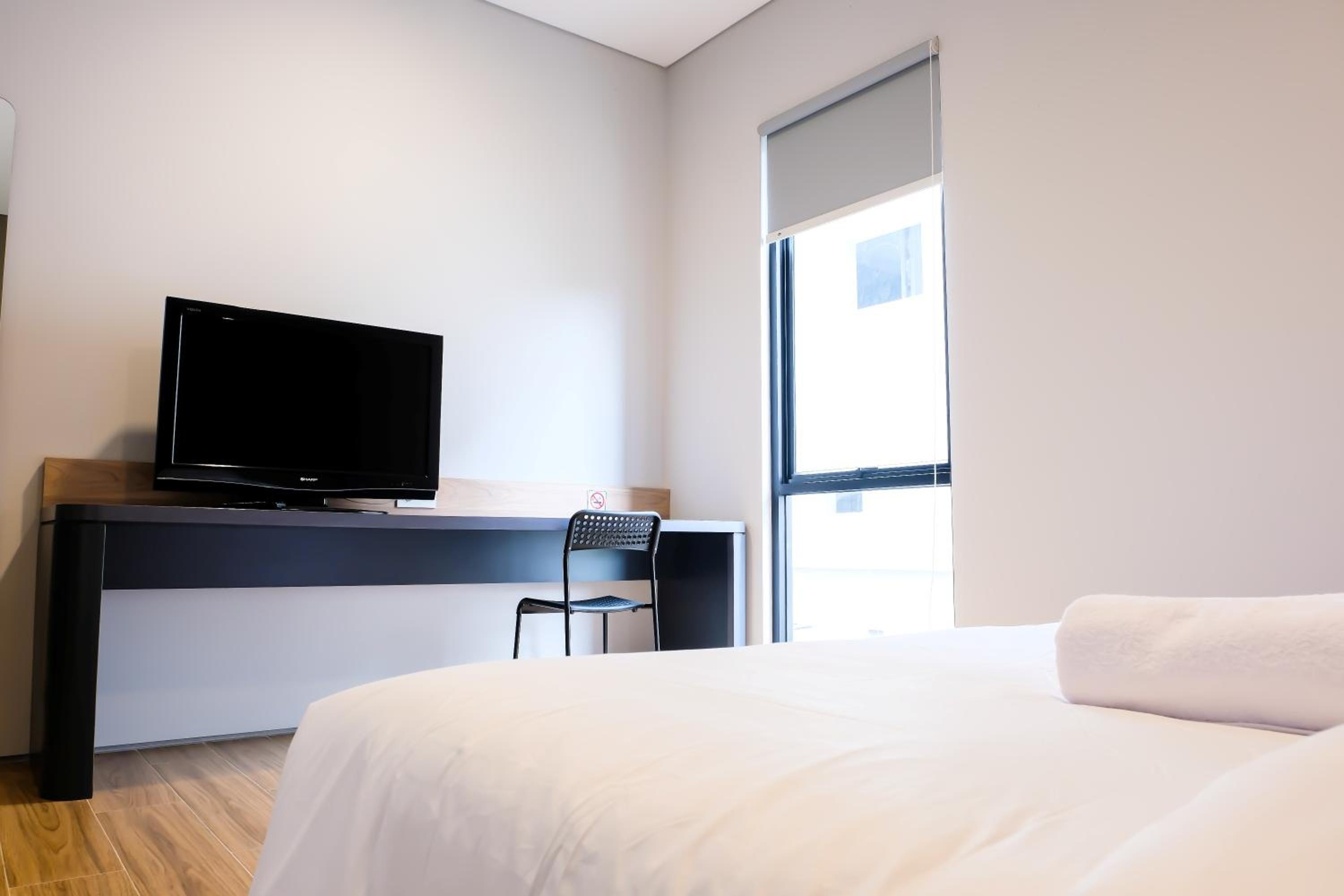 Small Double Room - Photo 2