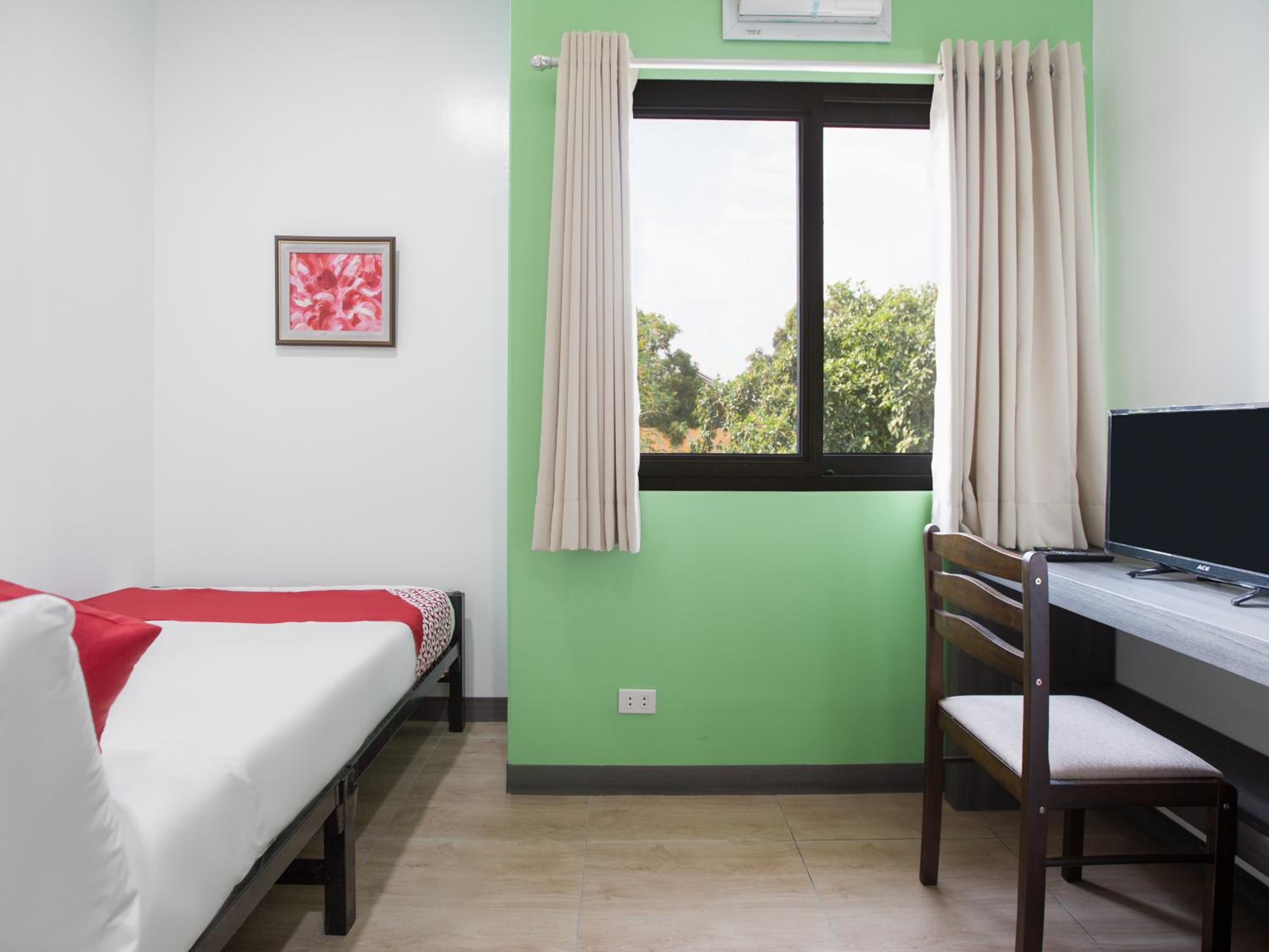 Standard Double Room - Photo 7