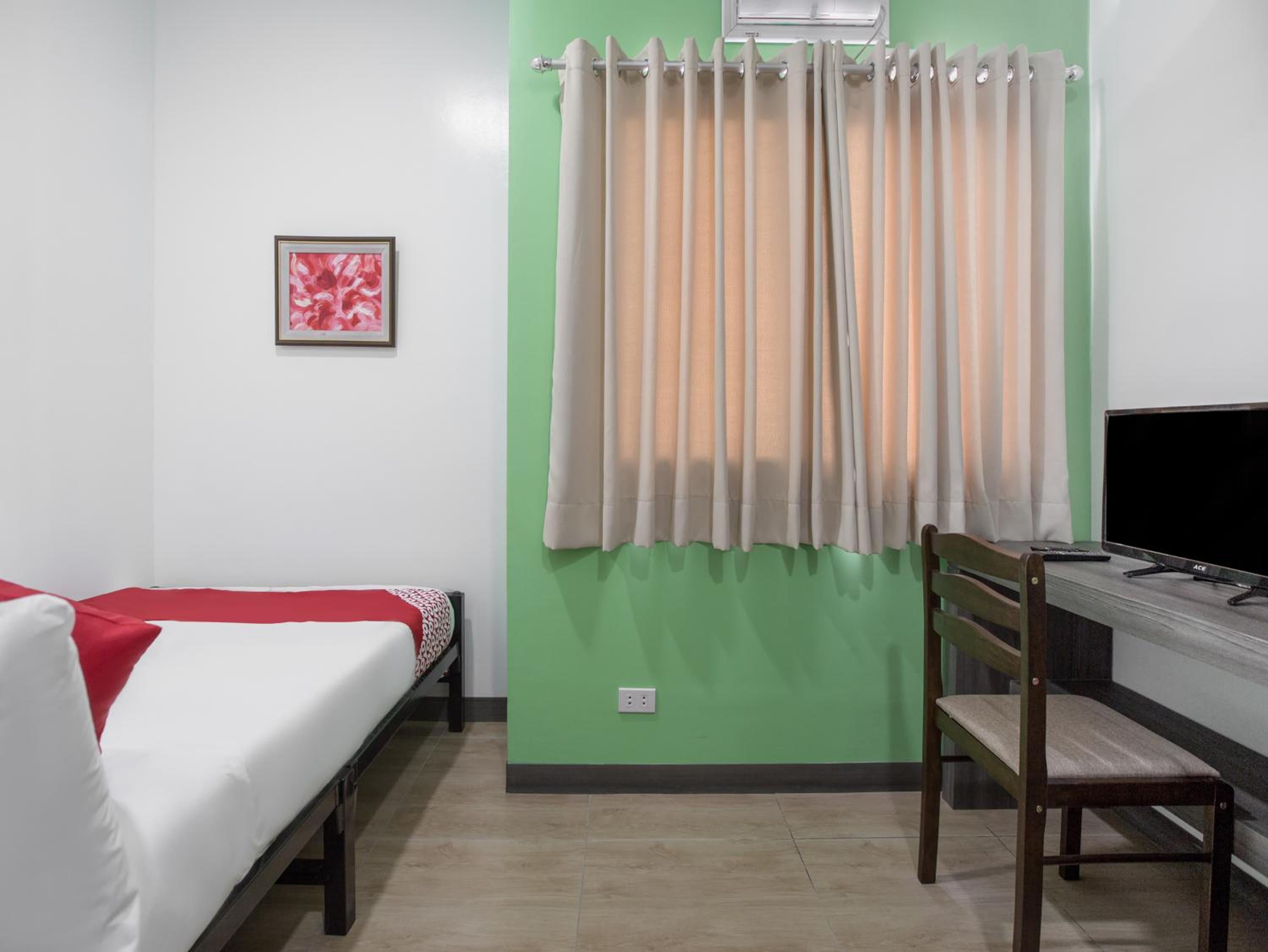 Standard Double Room - Photo 3