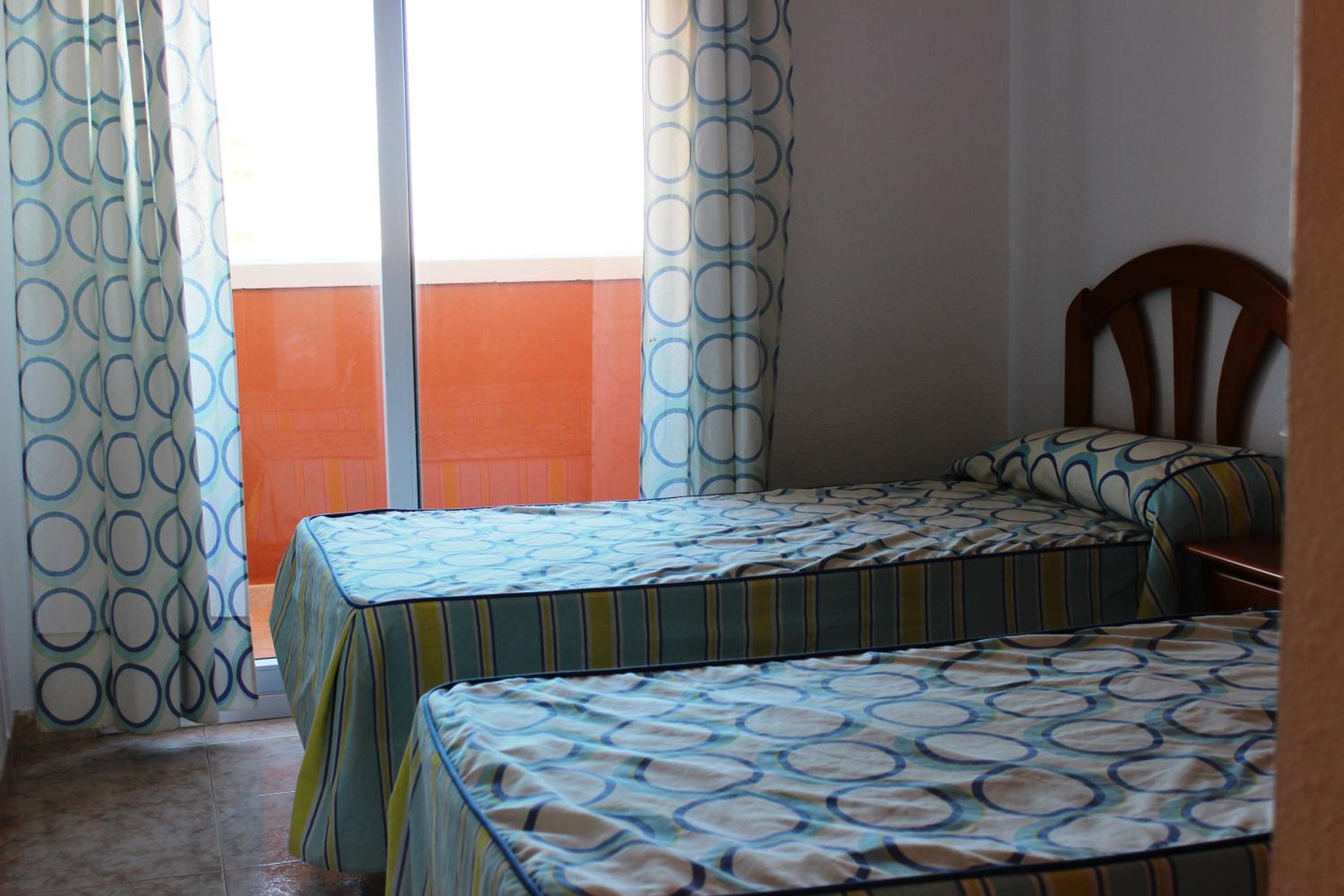 Apartamento de dos habitaciones (4-5 adultos)