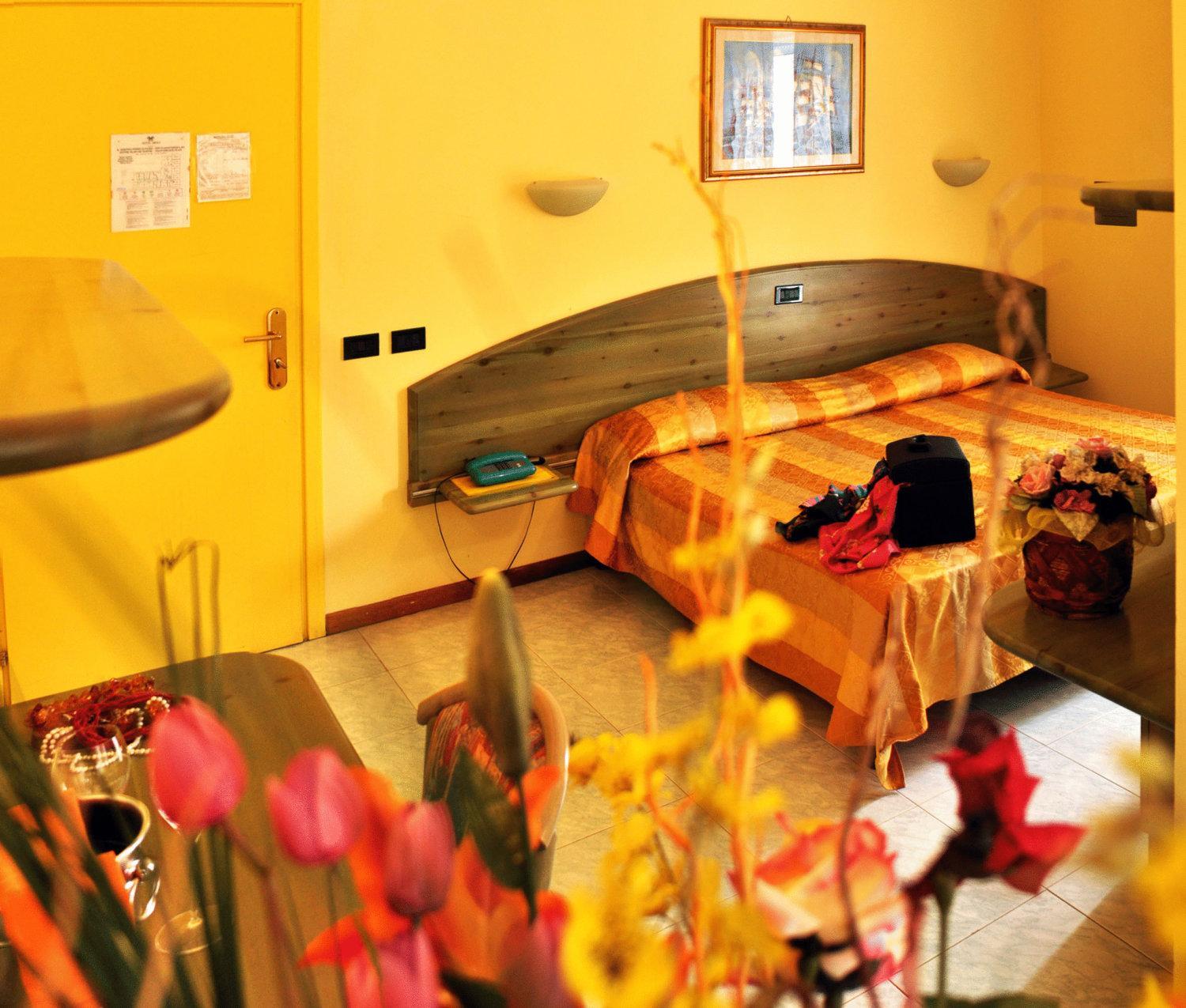 Double Room - Photo 6