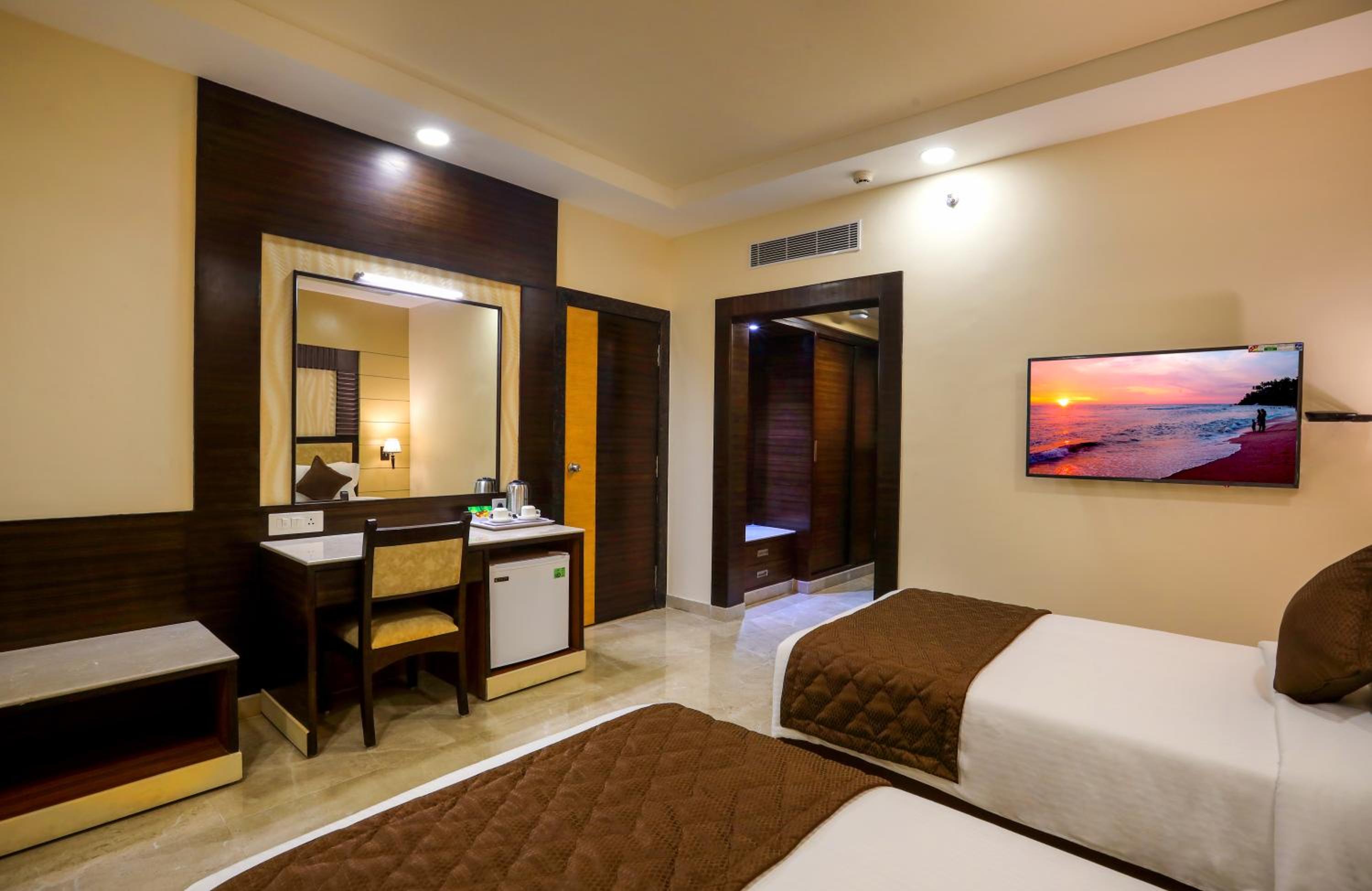 Deluxe Twin Room - Photo 1