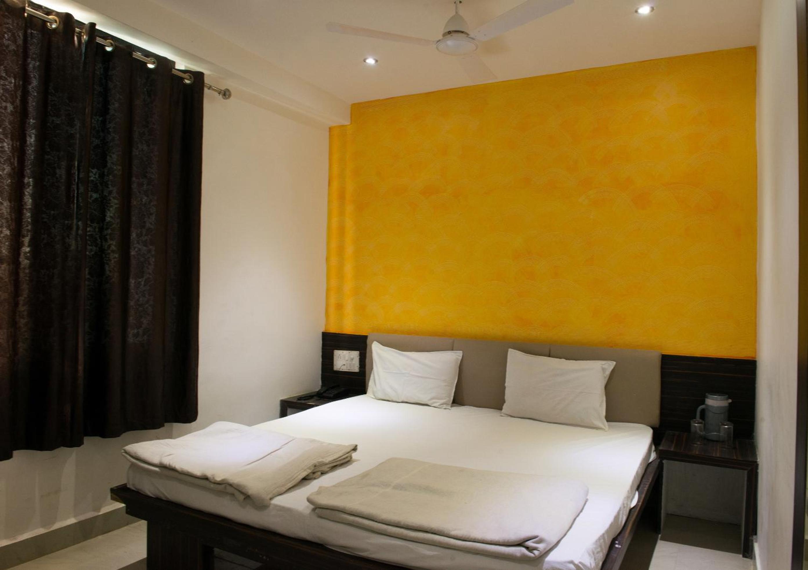 Standard Double Room - Photo 2