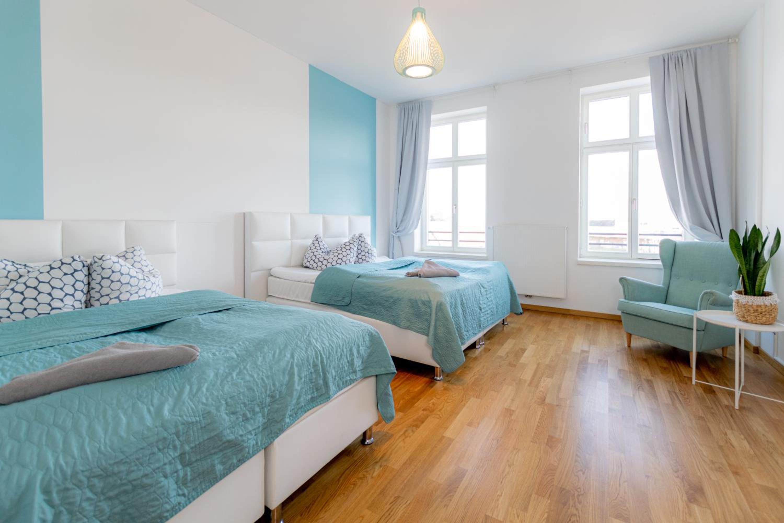 Studio Apartment "Modern" photo 1