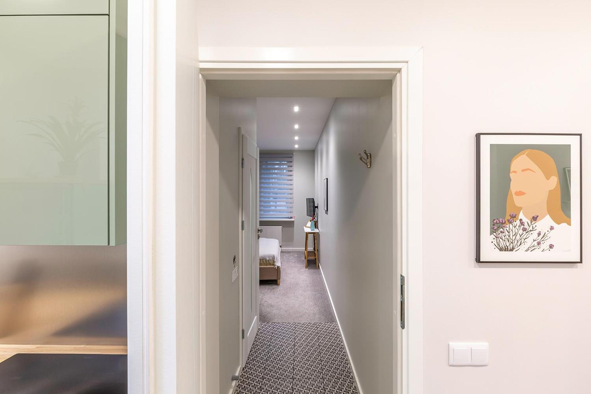 Double Room with Private Bathroom - Photo 15