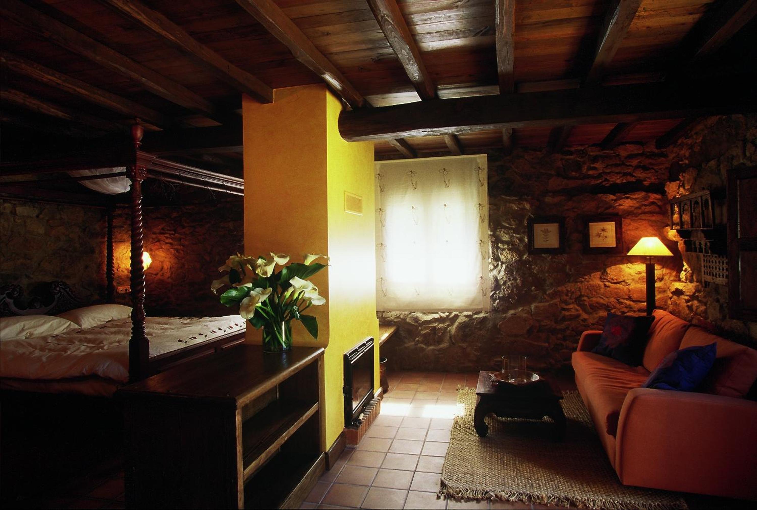 Executive Suite - Photo 1