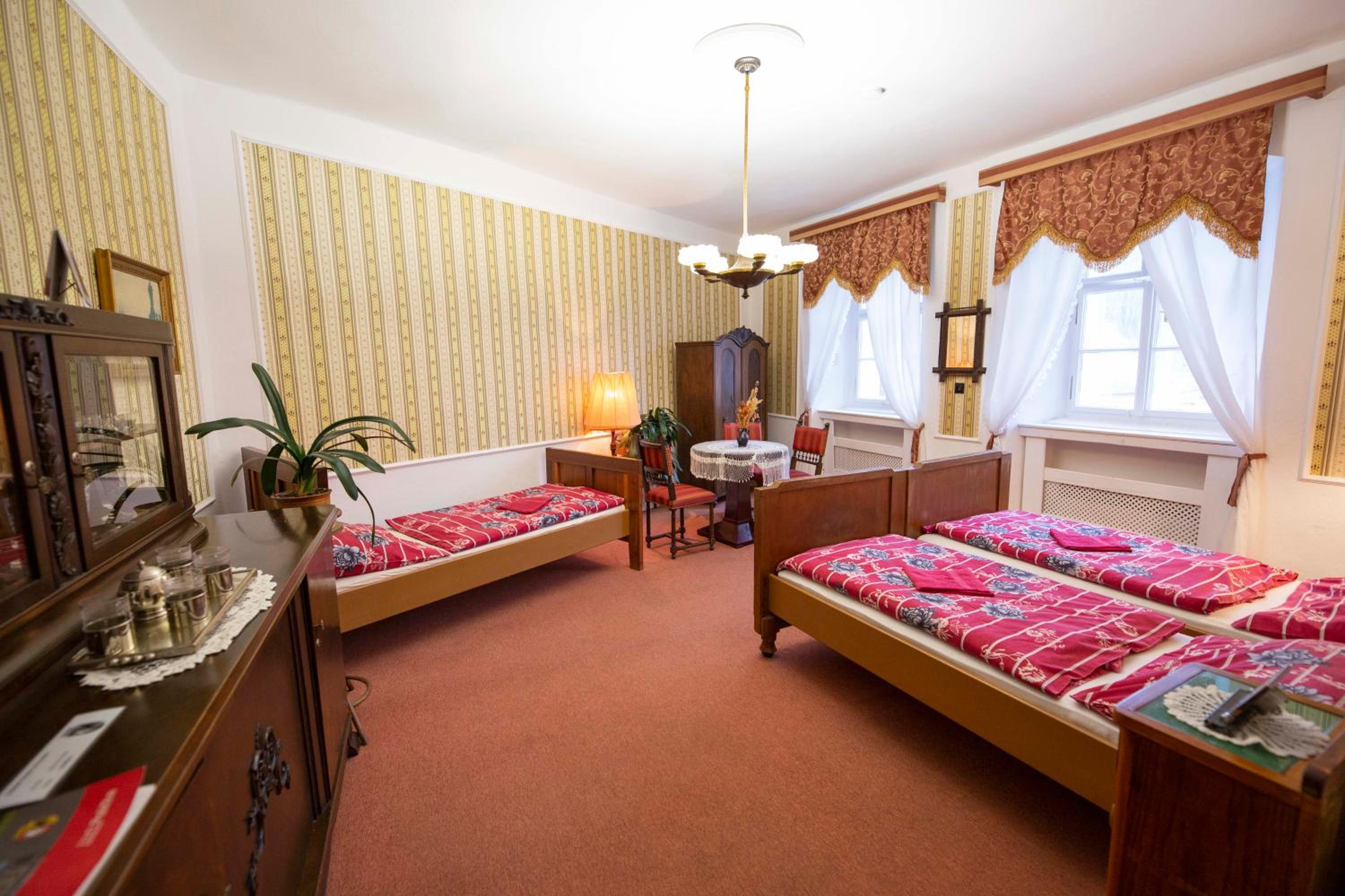 Triple Room with Shared Bathroom