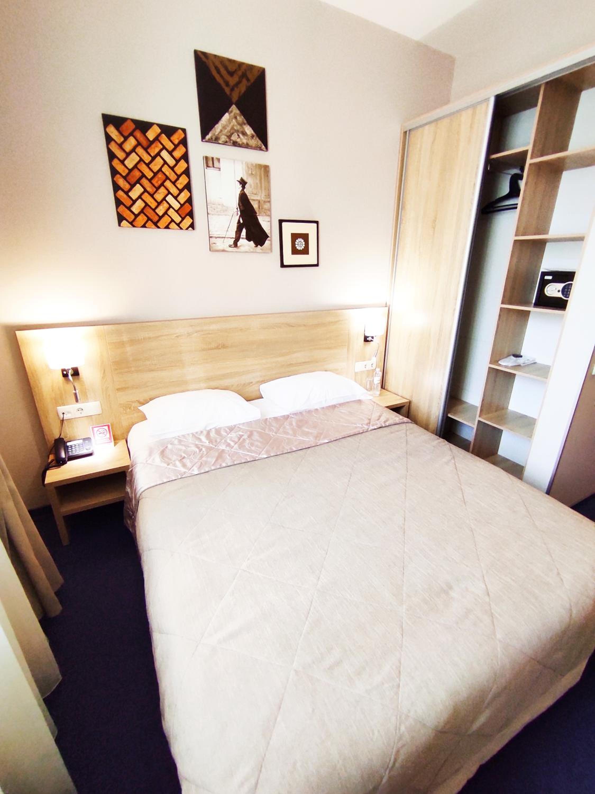 Double Room photo 2