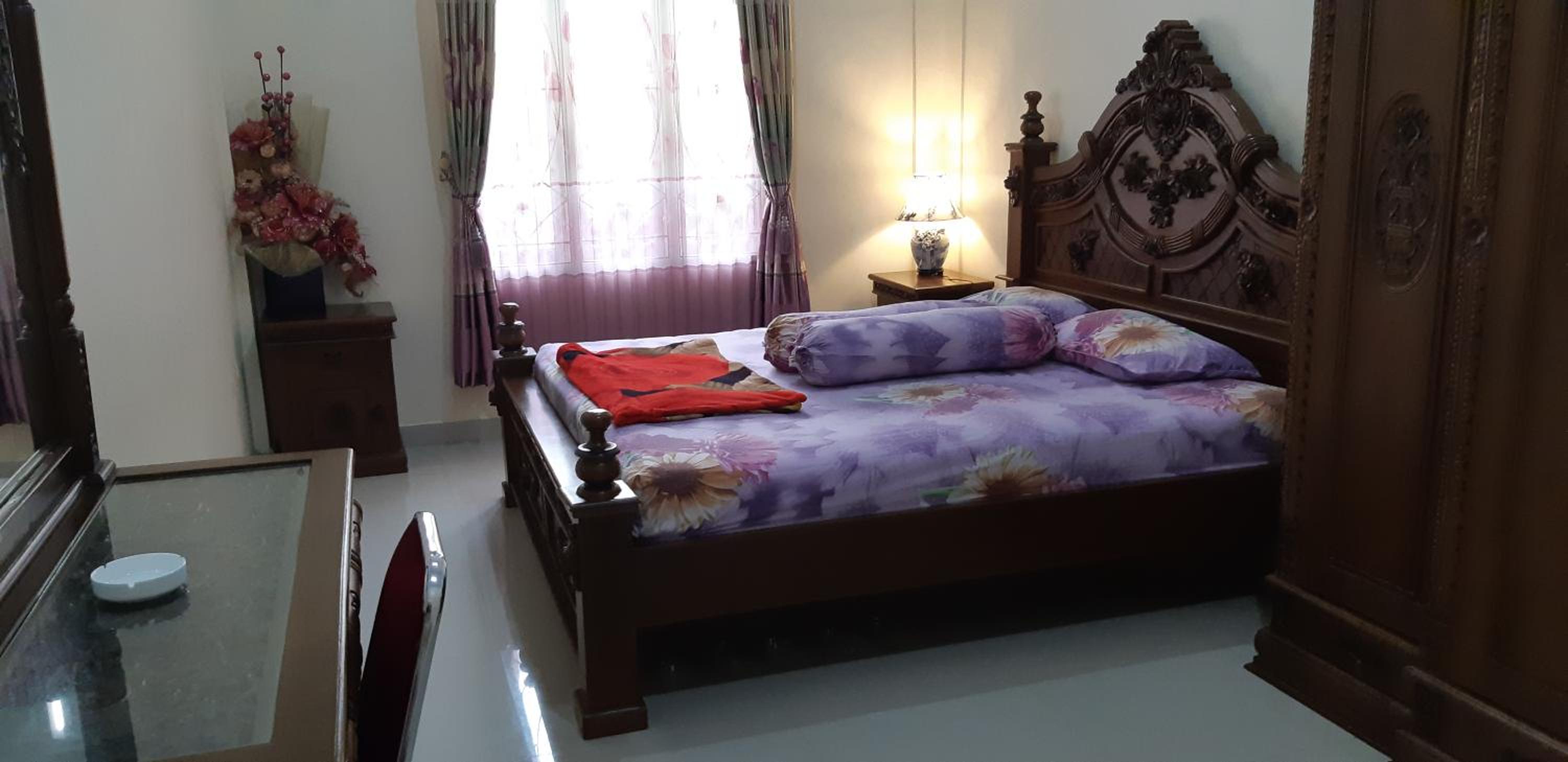 Family Room - Photo 12