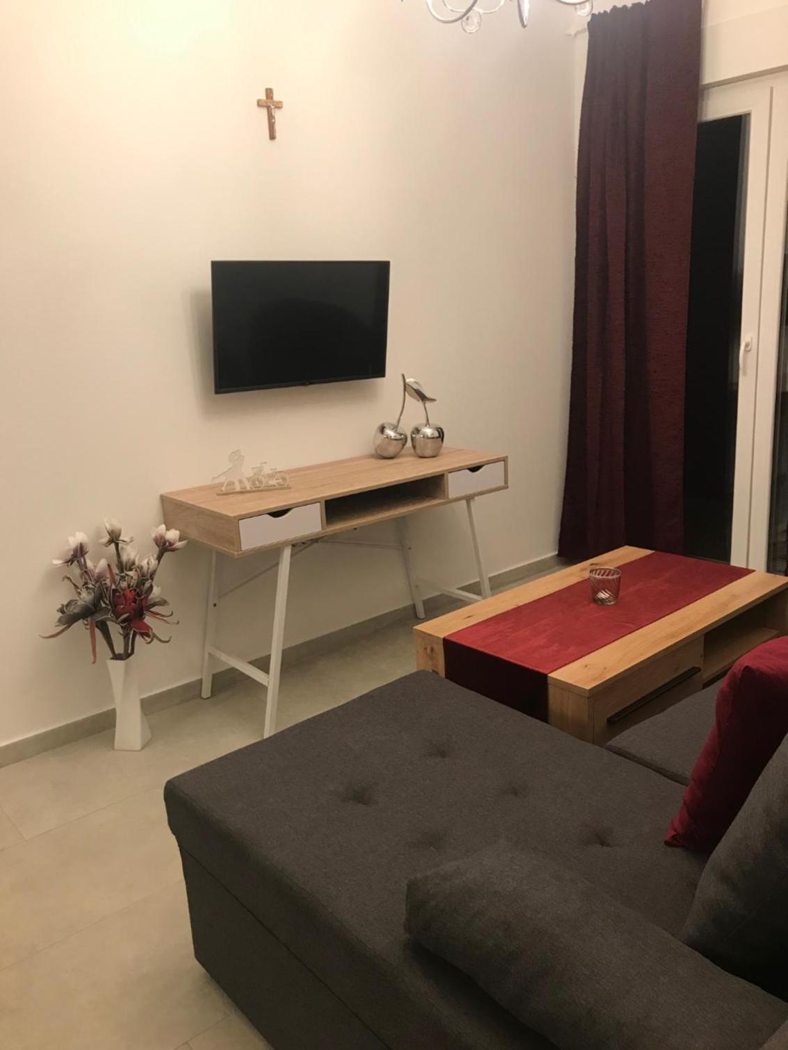 Apartment with Sea View photo 2