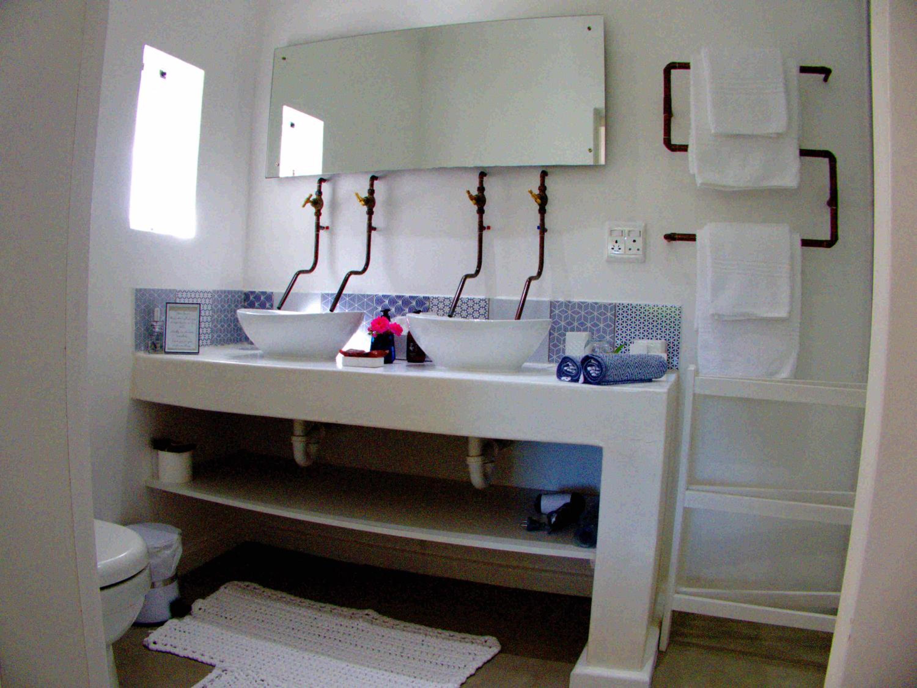 The Beginning Suite - Photo 11