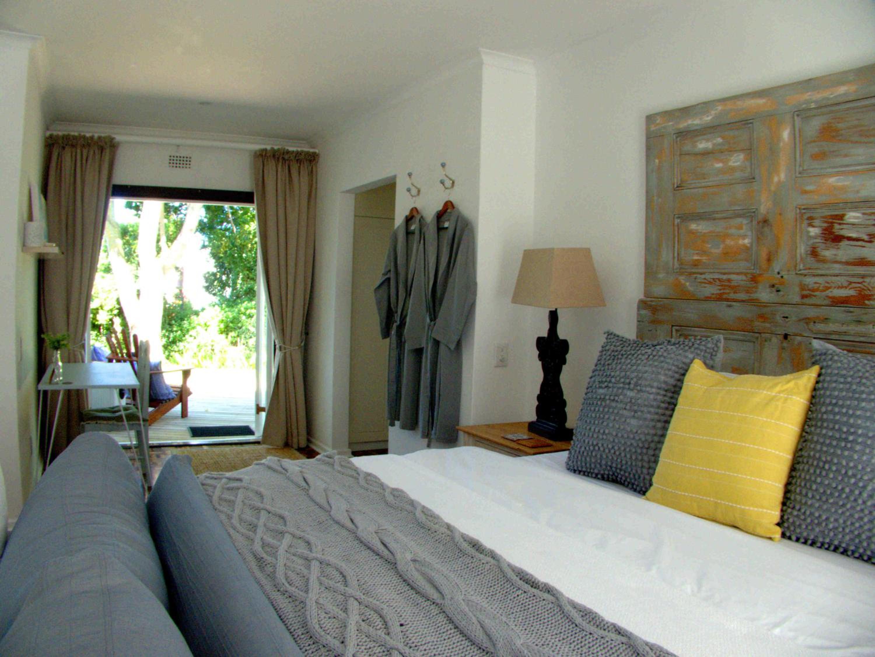 The Middle Suite - Photo 21