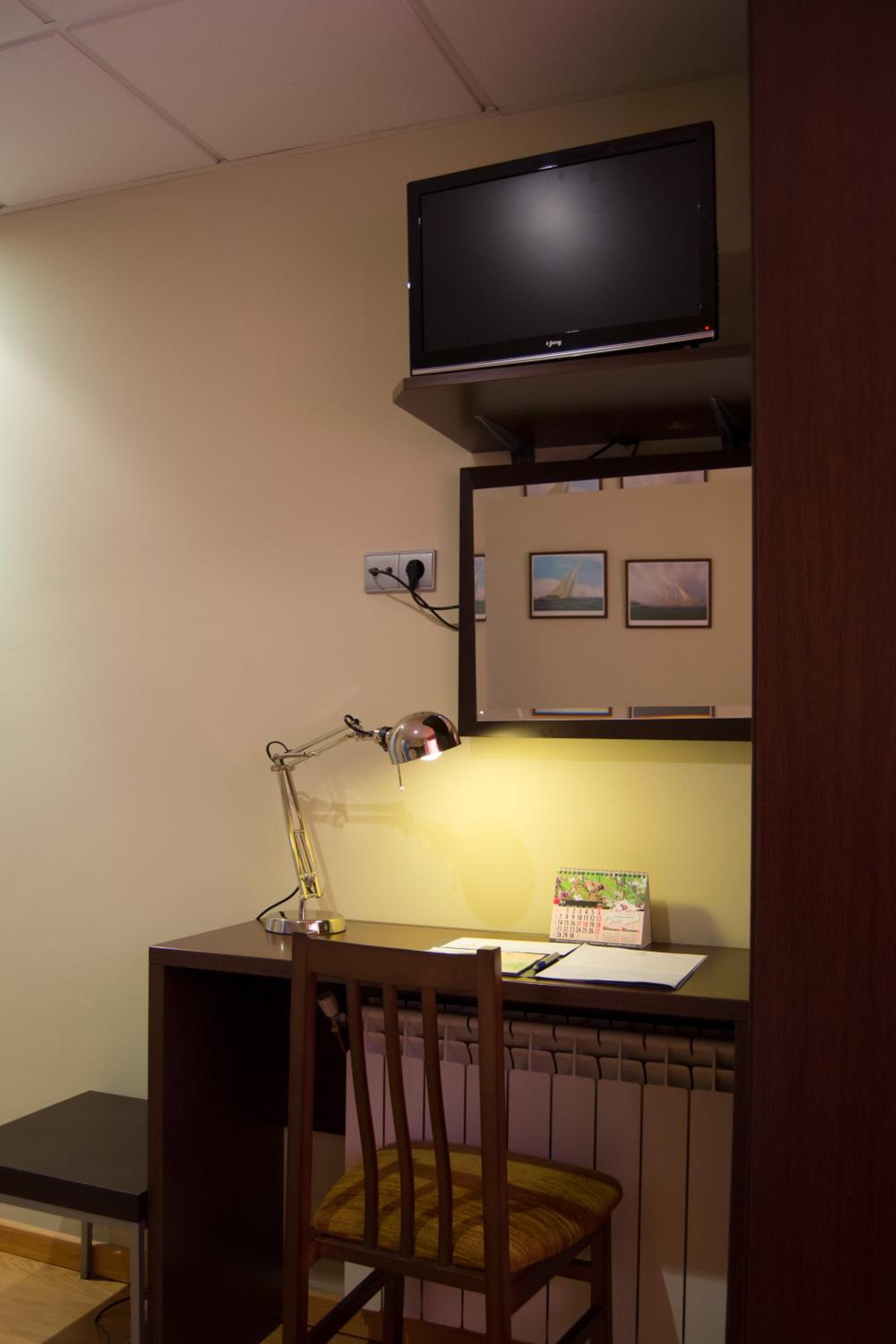 Economy Double or Twin Room - Photo 29