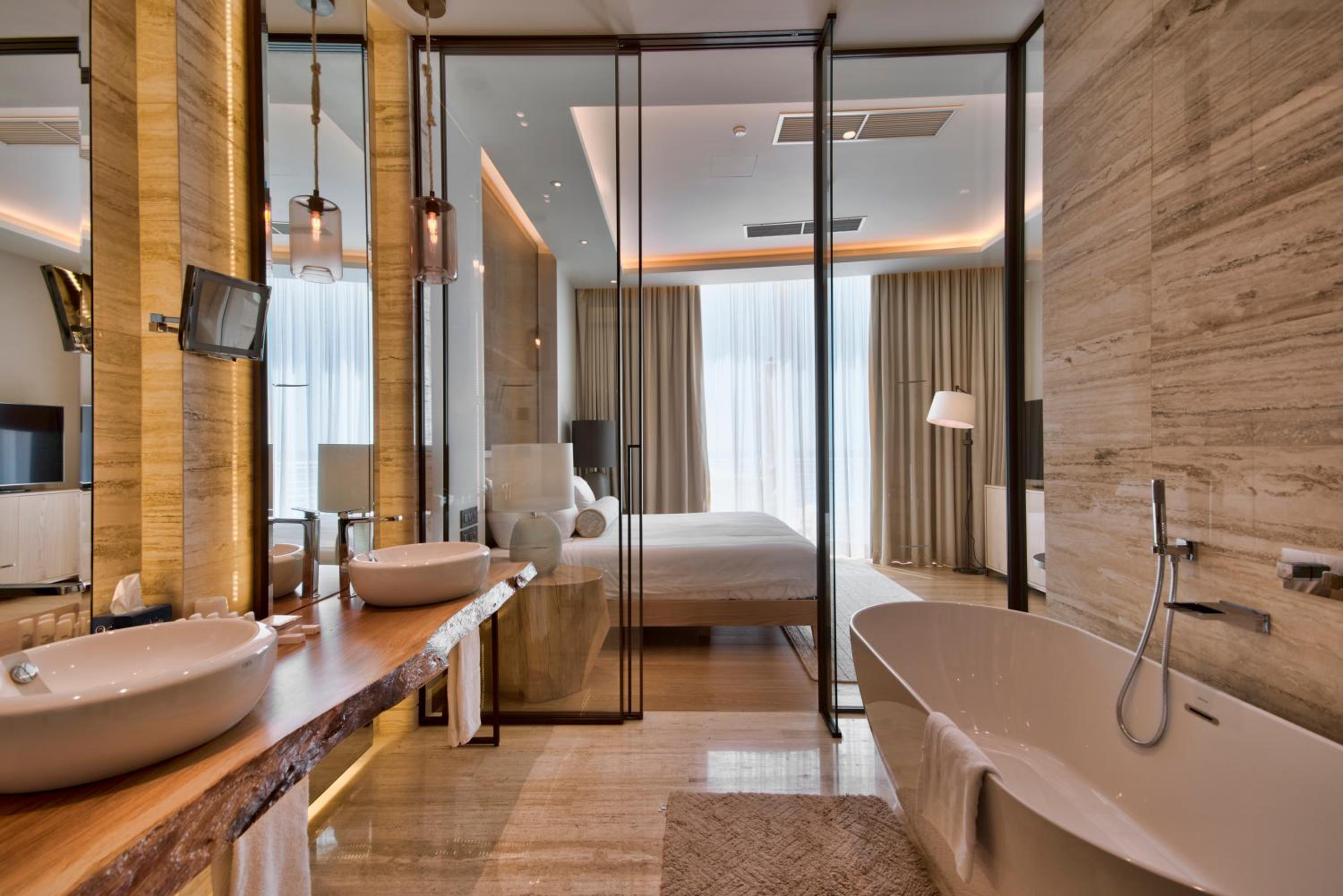 Sands Tower - Three-Bedroom Suite with Sea View