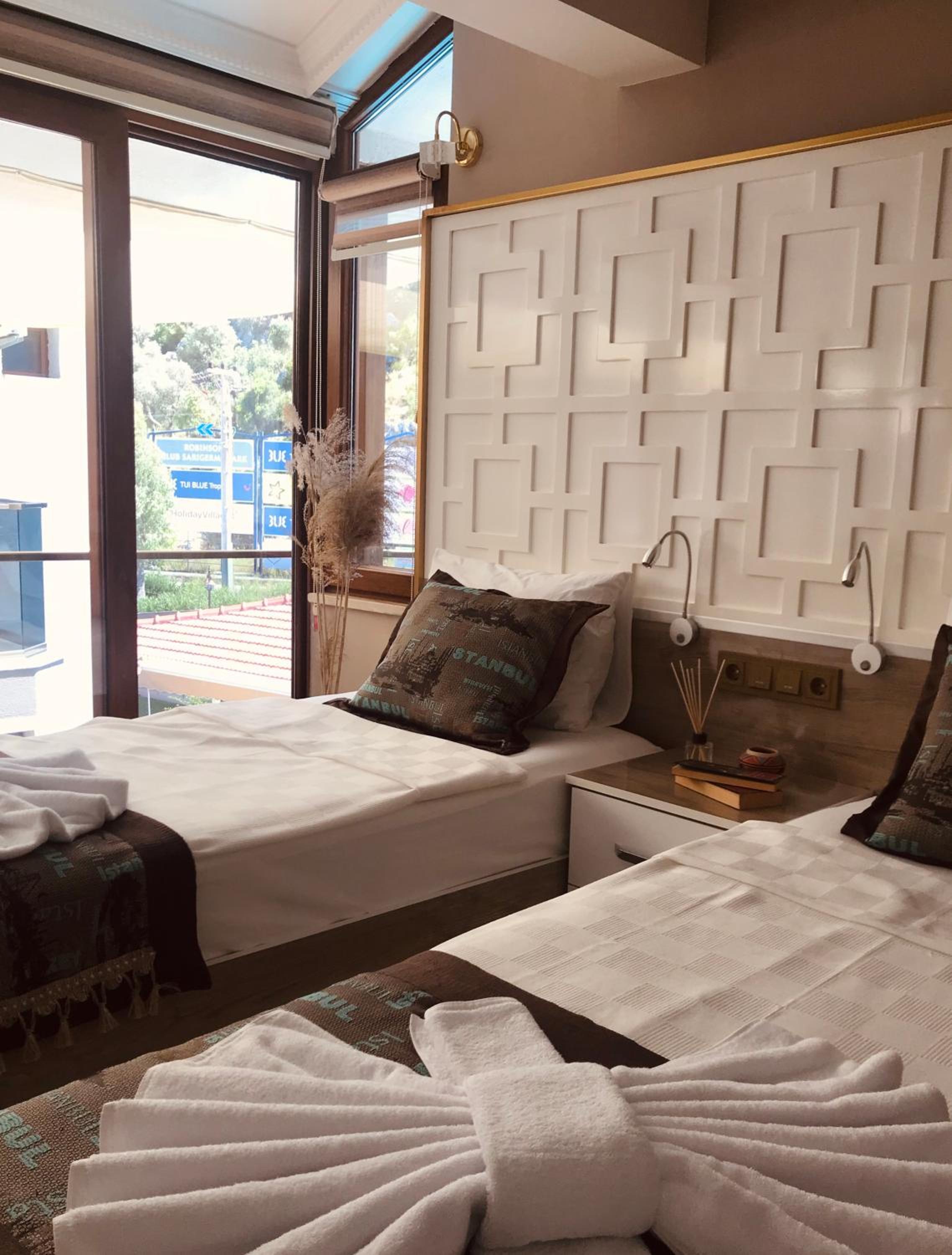 Two-Bedroom Villa - Photo 41