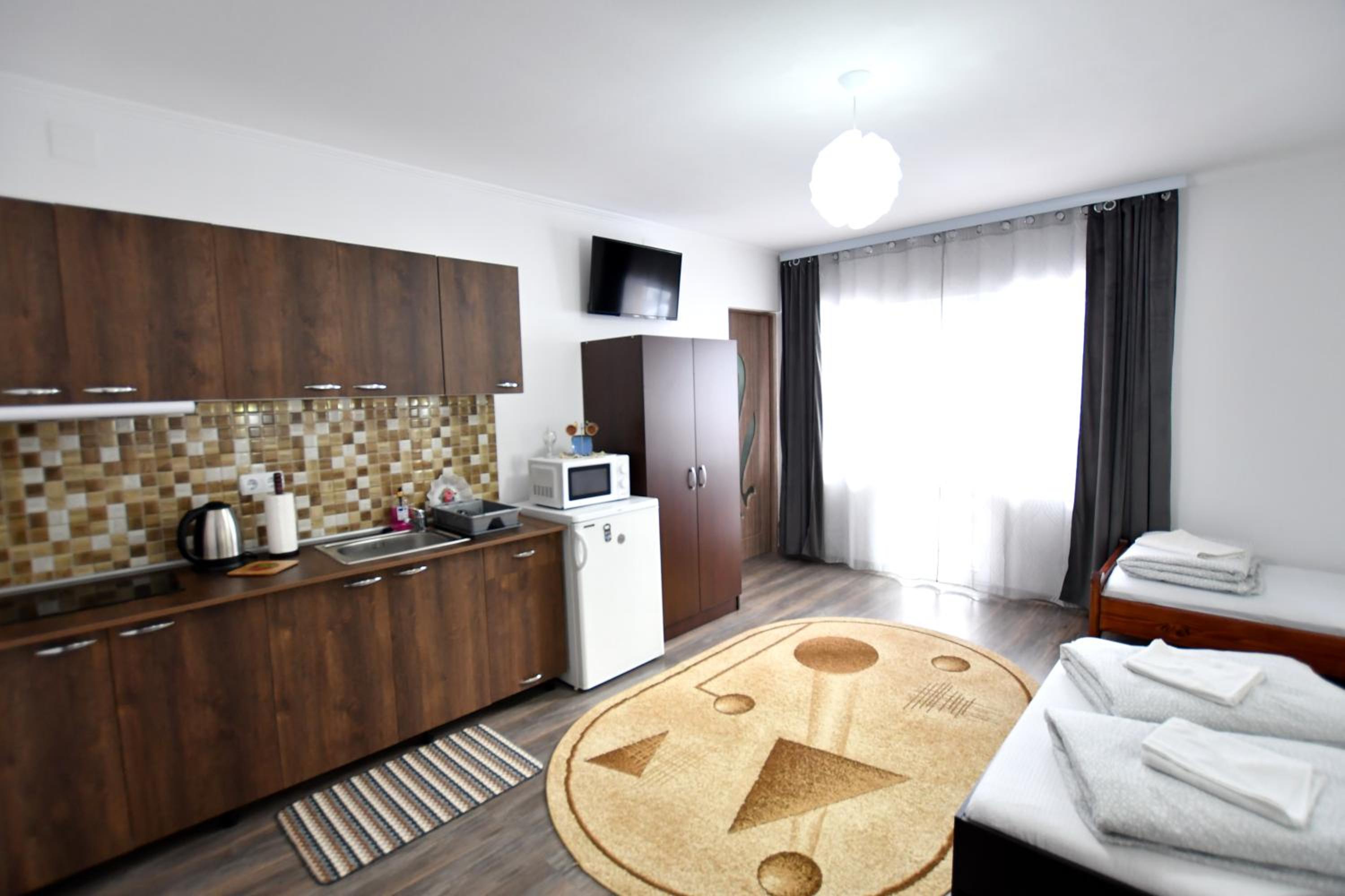 Triple Room - Photo 32