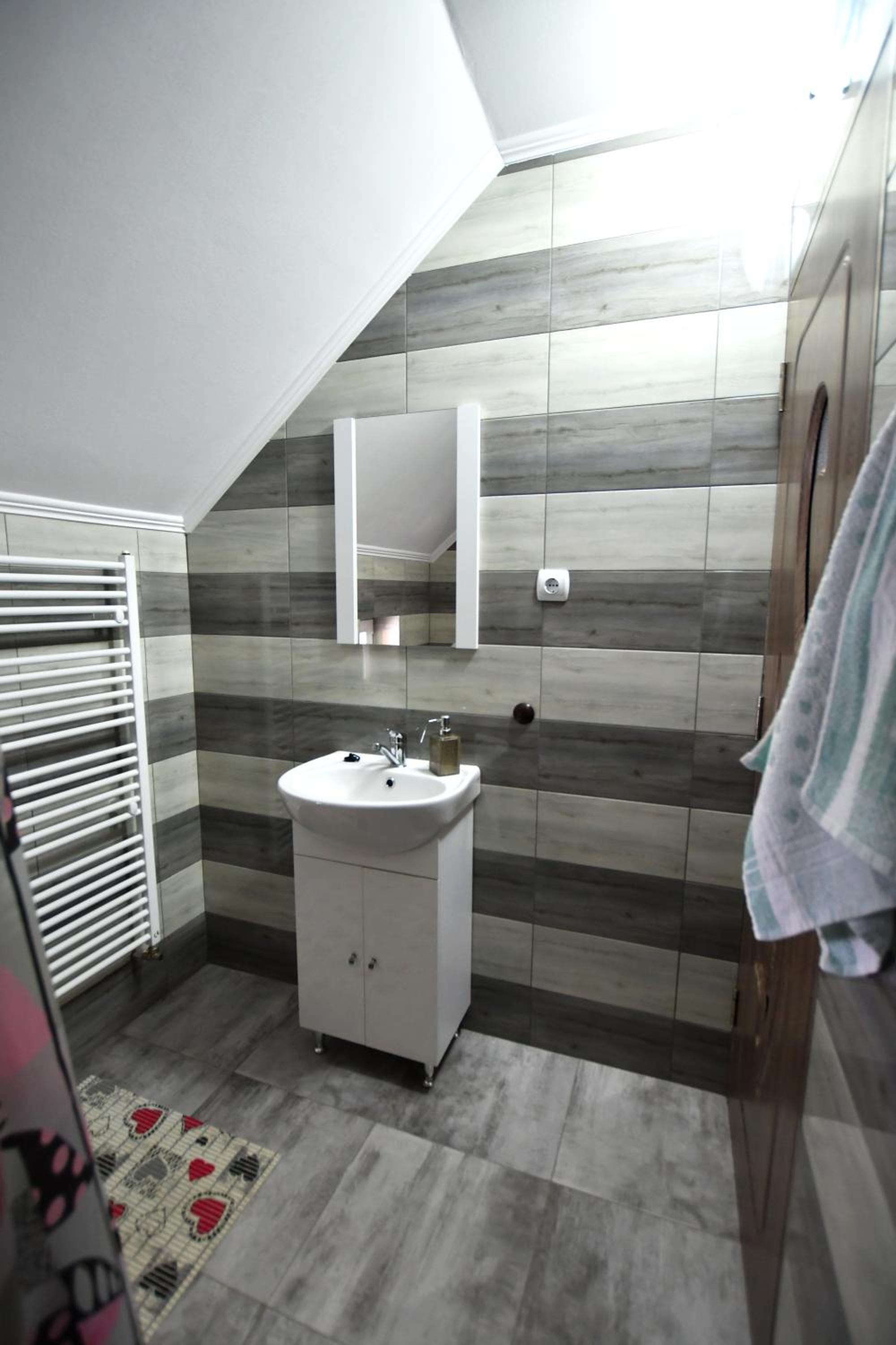 Triple Room - Photo 4