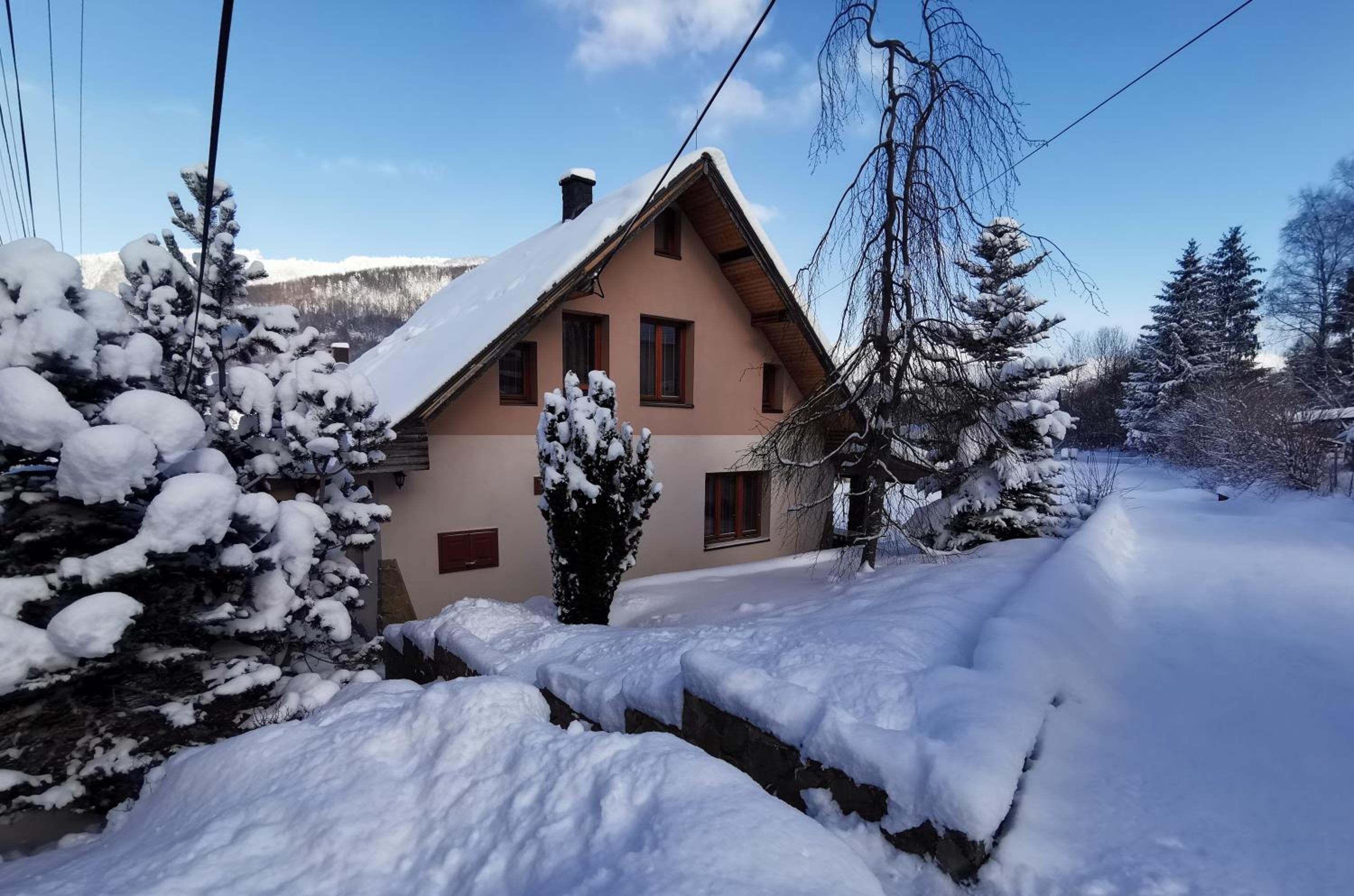 Four-Bedroom House photo 1