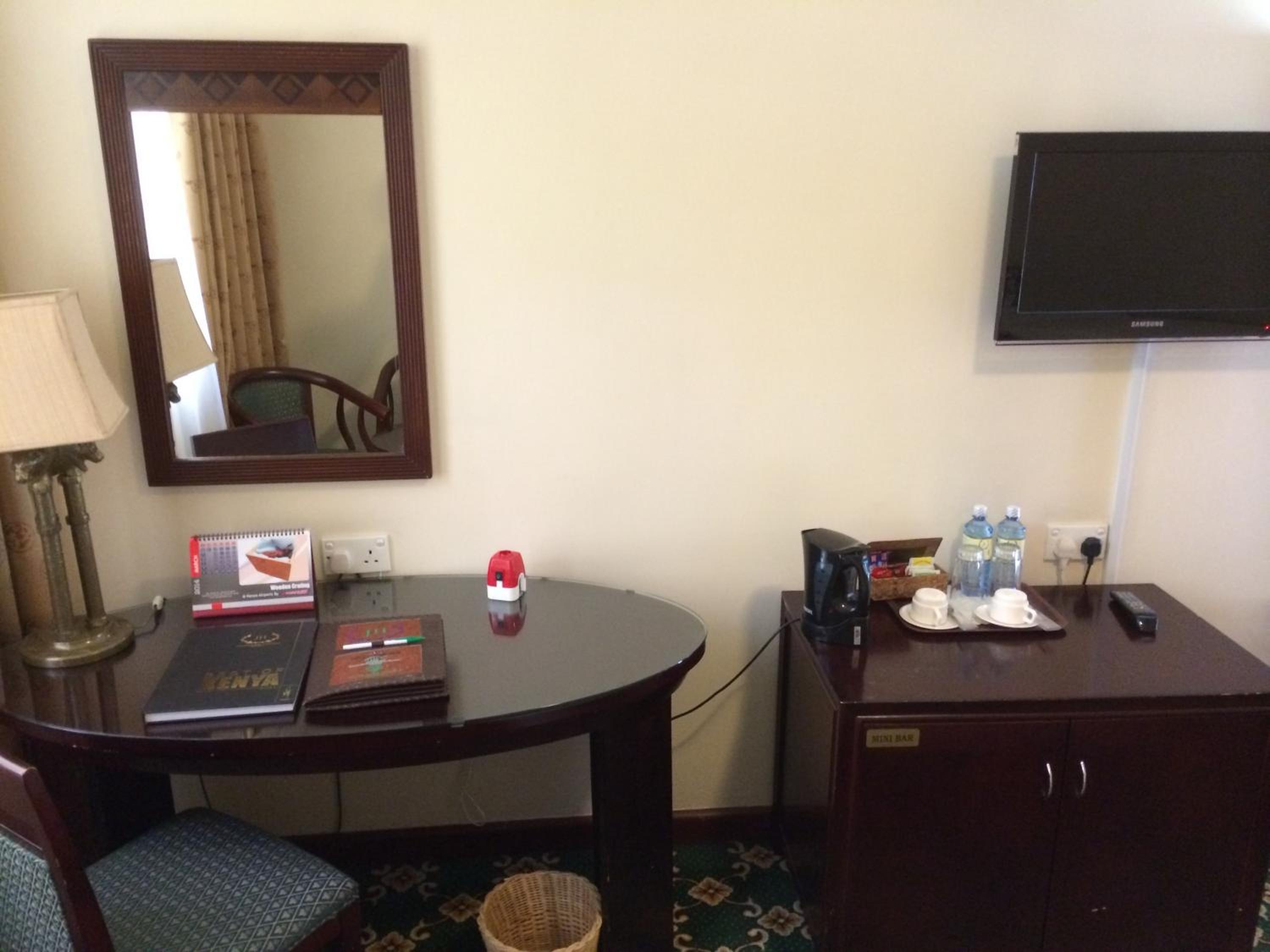 Standard Double Room - Photo 10