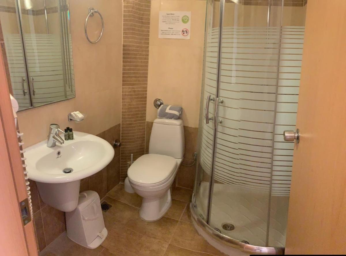 Single Room photo 2