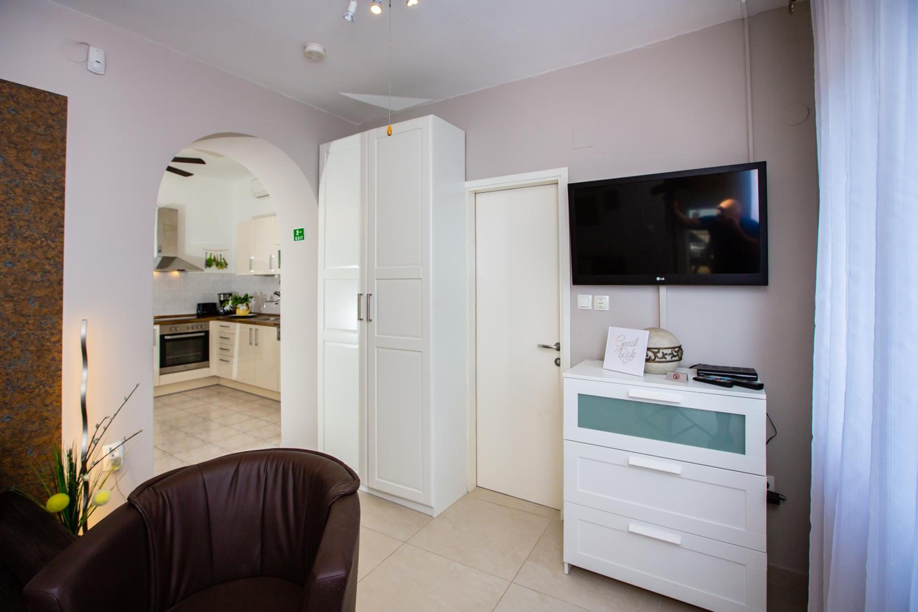 Apartment 3 with Sea View  photo 2