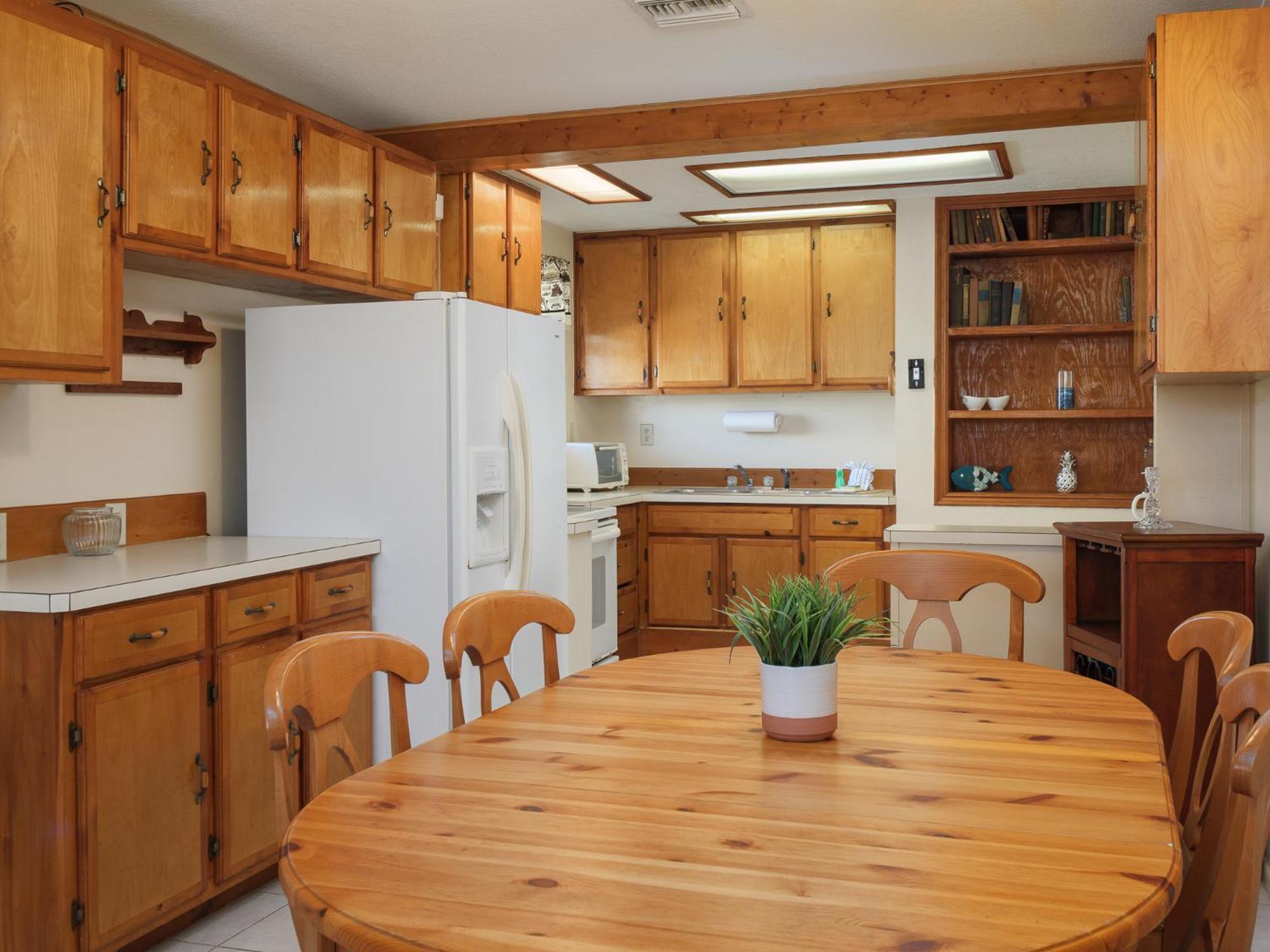 Two-Bedroom Apartment - Photo 7