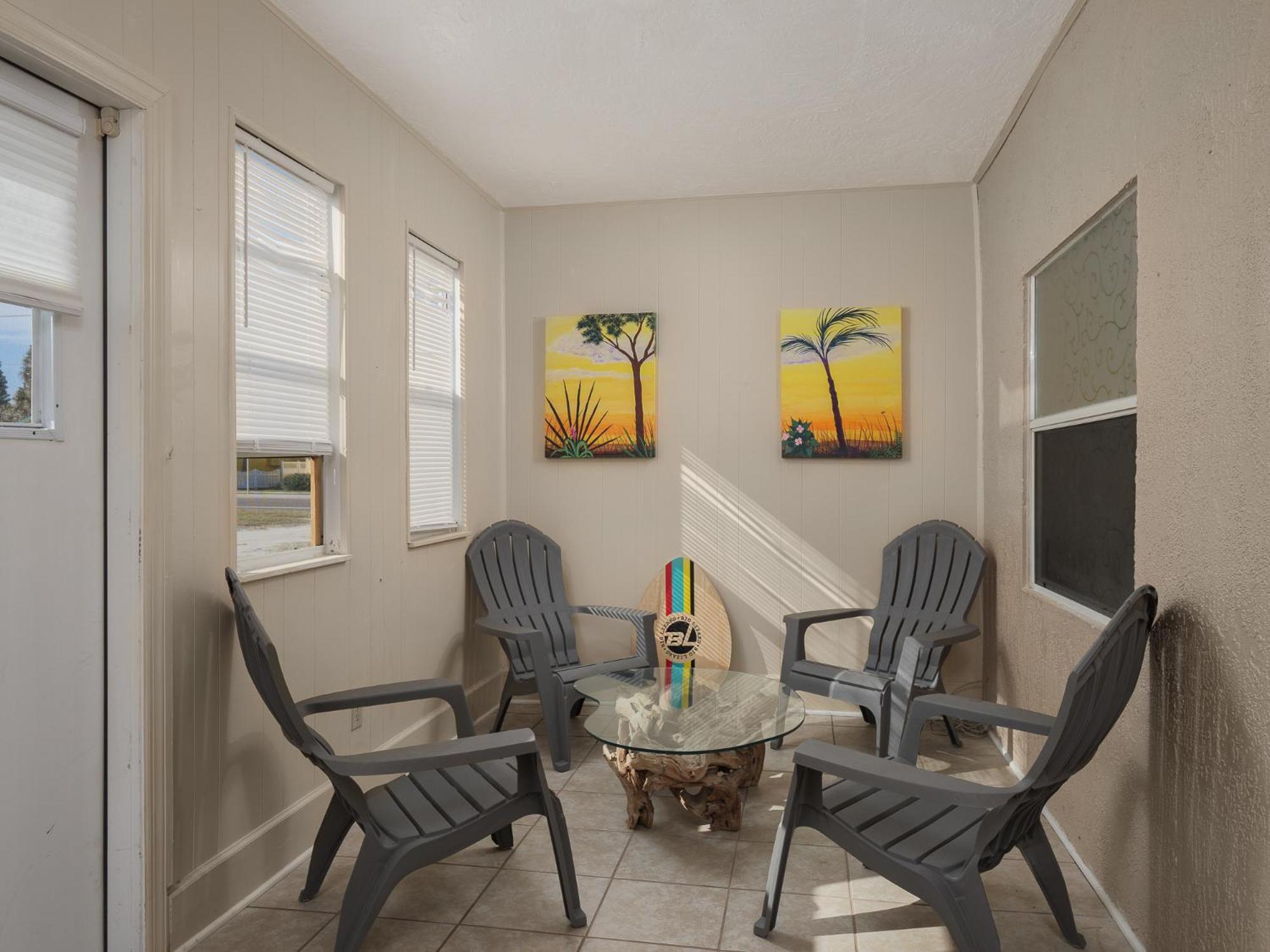 Two-Bedroom Apartment - Photo 4