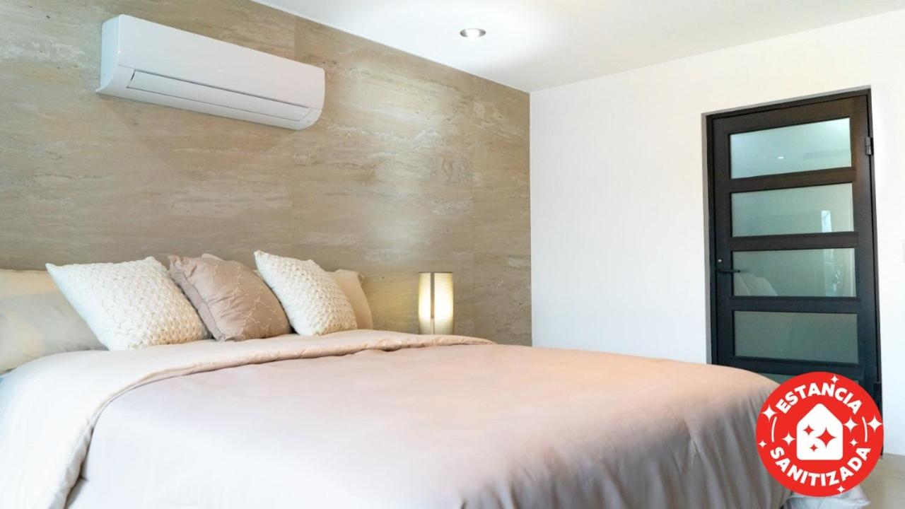 Deluxe Room - Photo 7