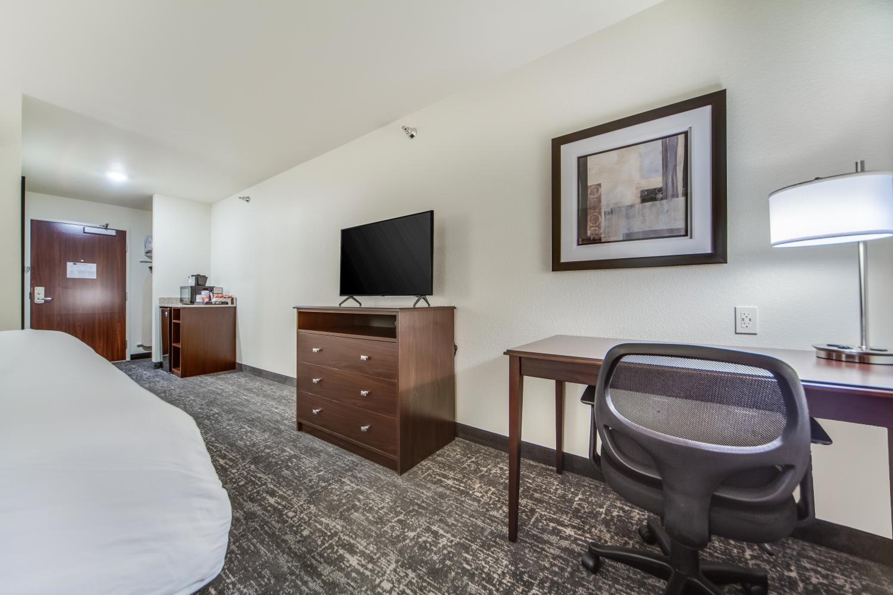 King Room - Disability Access - Photo 4