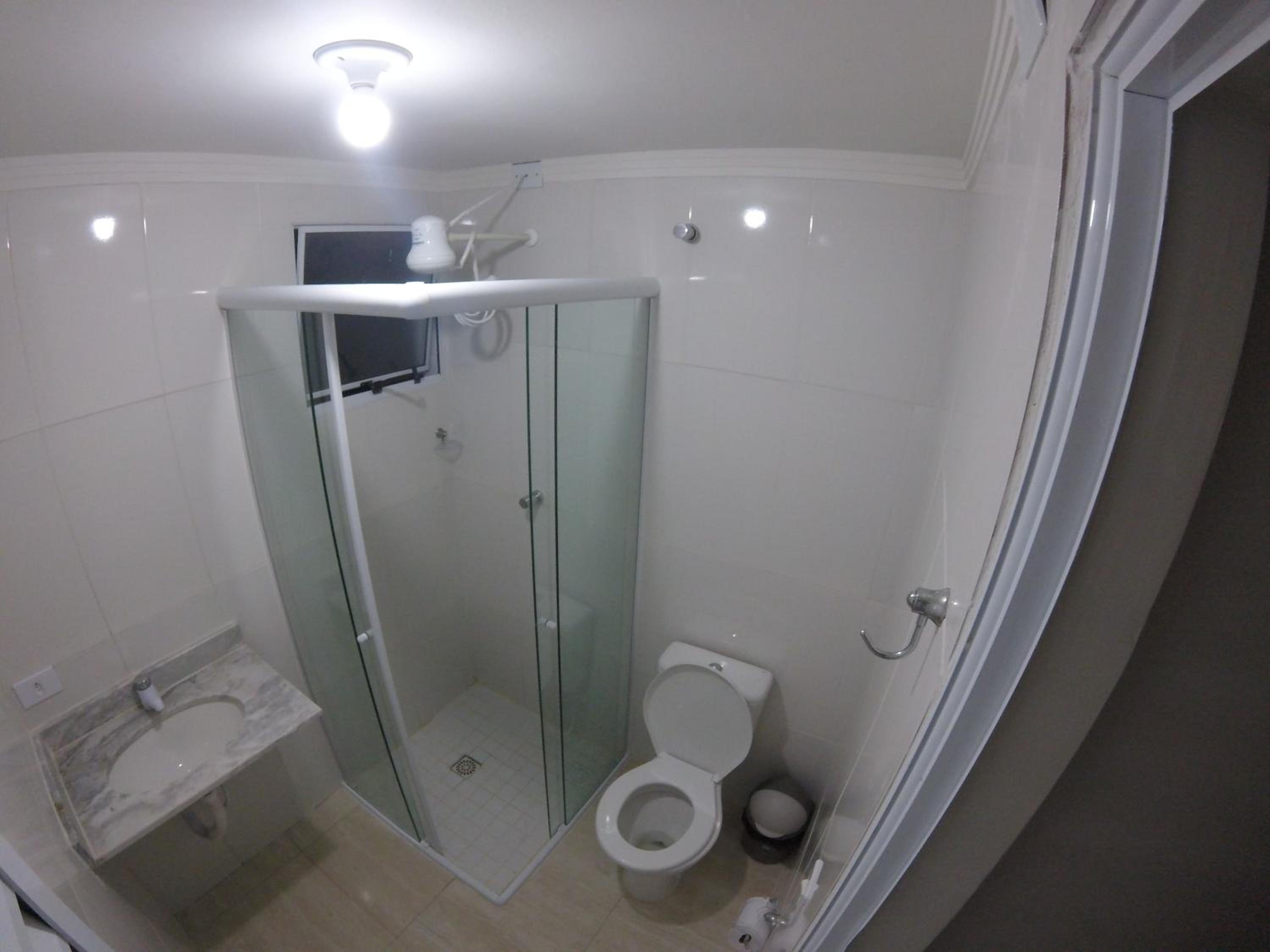 Suite - Photo 3