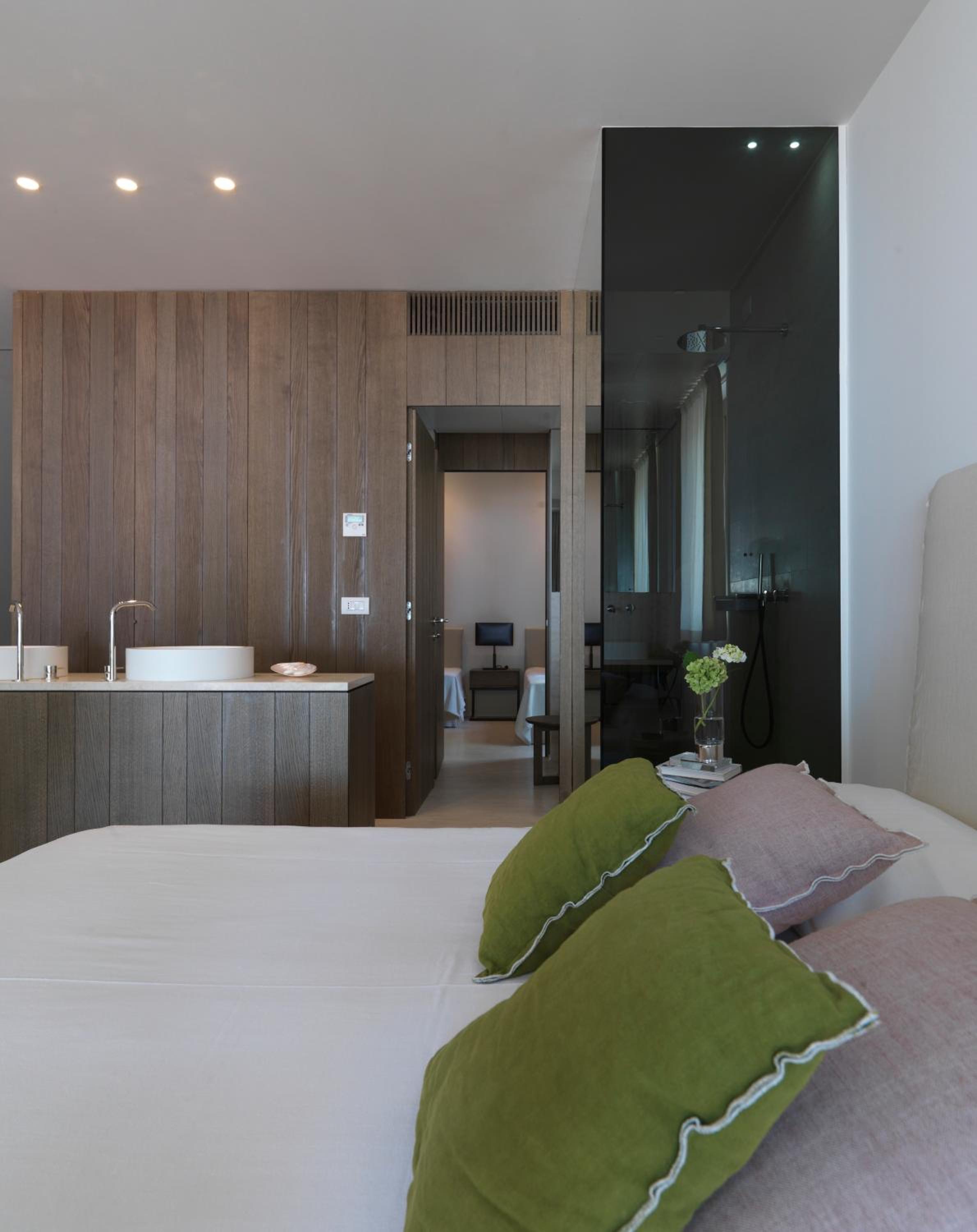 Family Suite - Photo 5