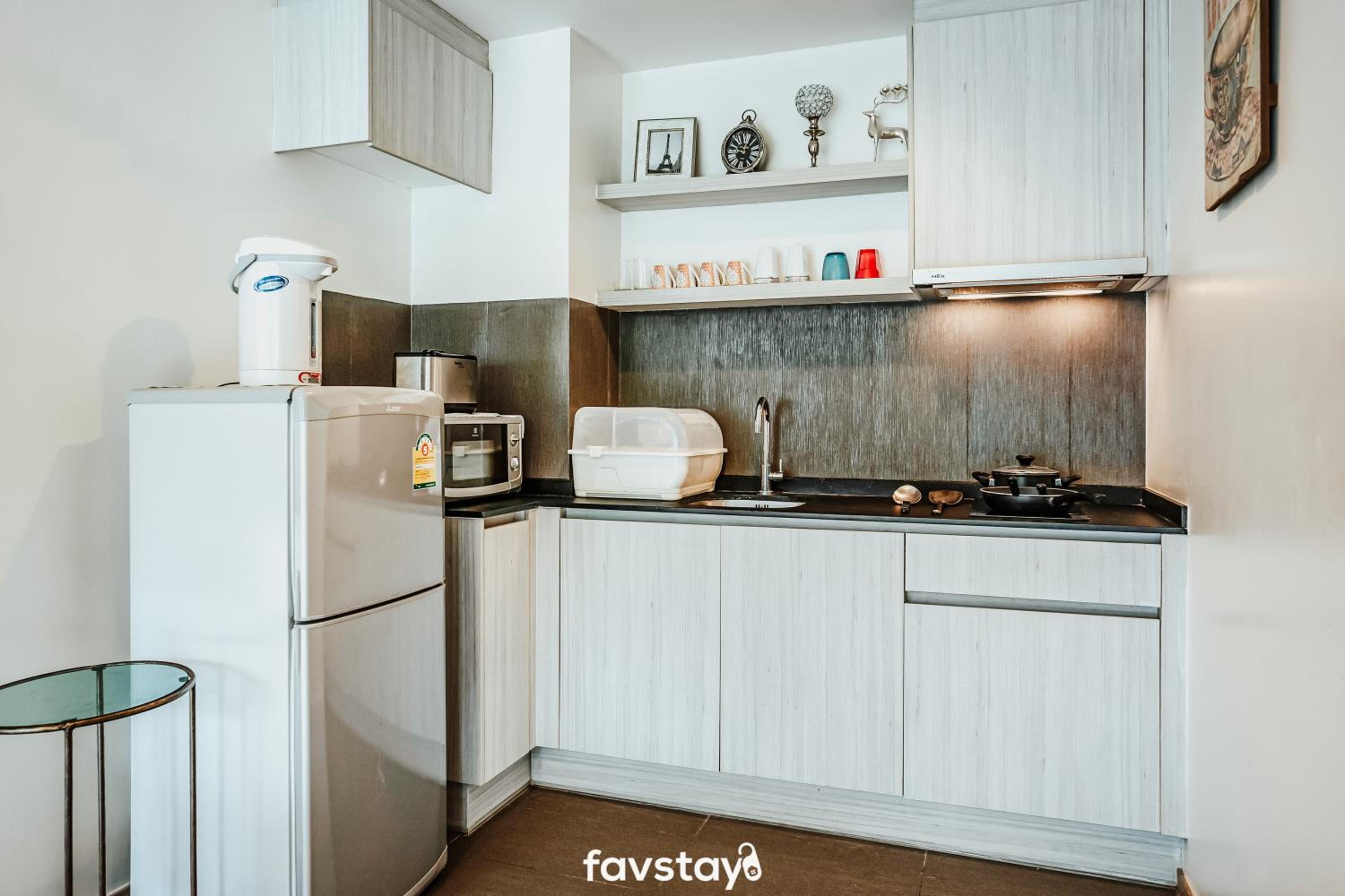 Two-Bedroom Apartment - Photo 7