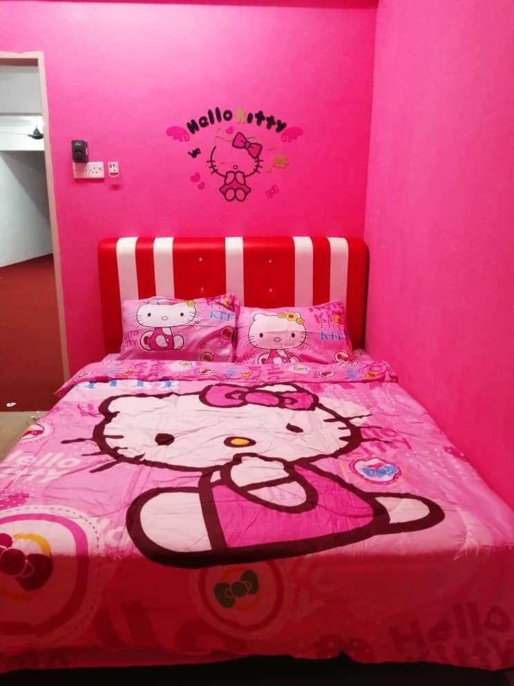 Queen Room photo 3