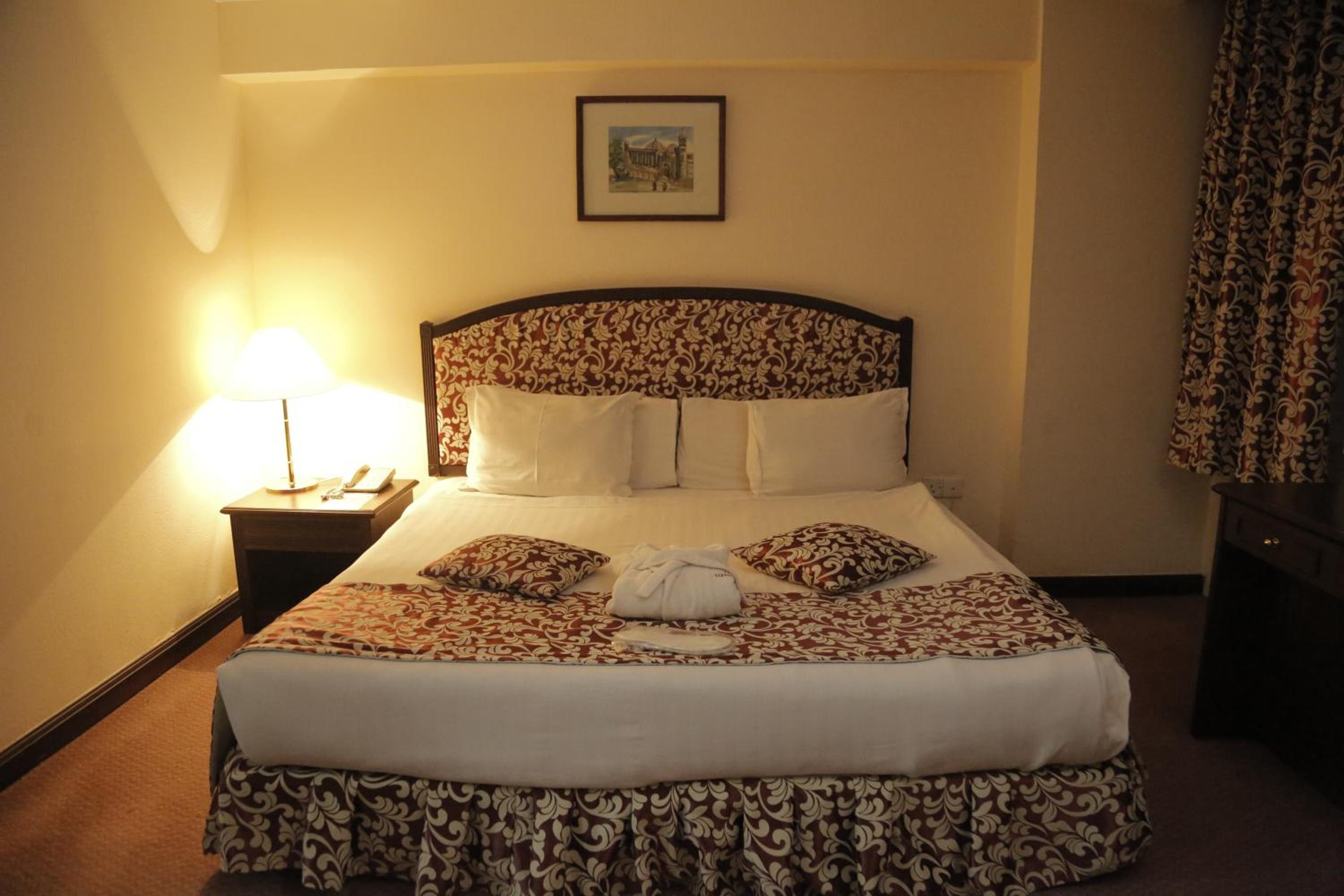 Standard Double Room - Photo 3