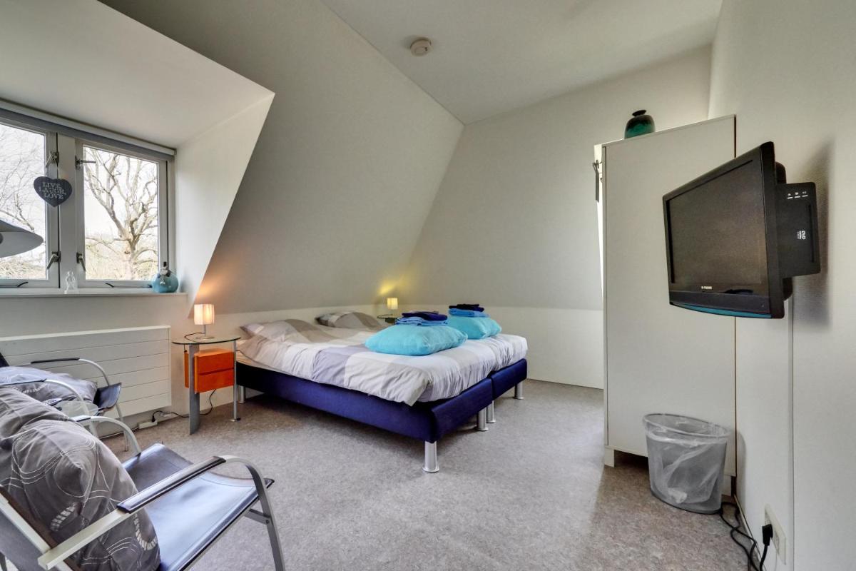 Double or Twin Room - Annex photo 2