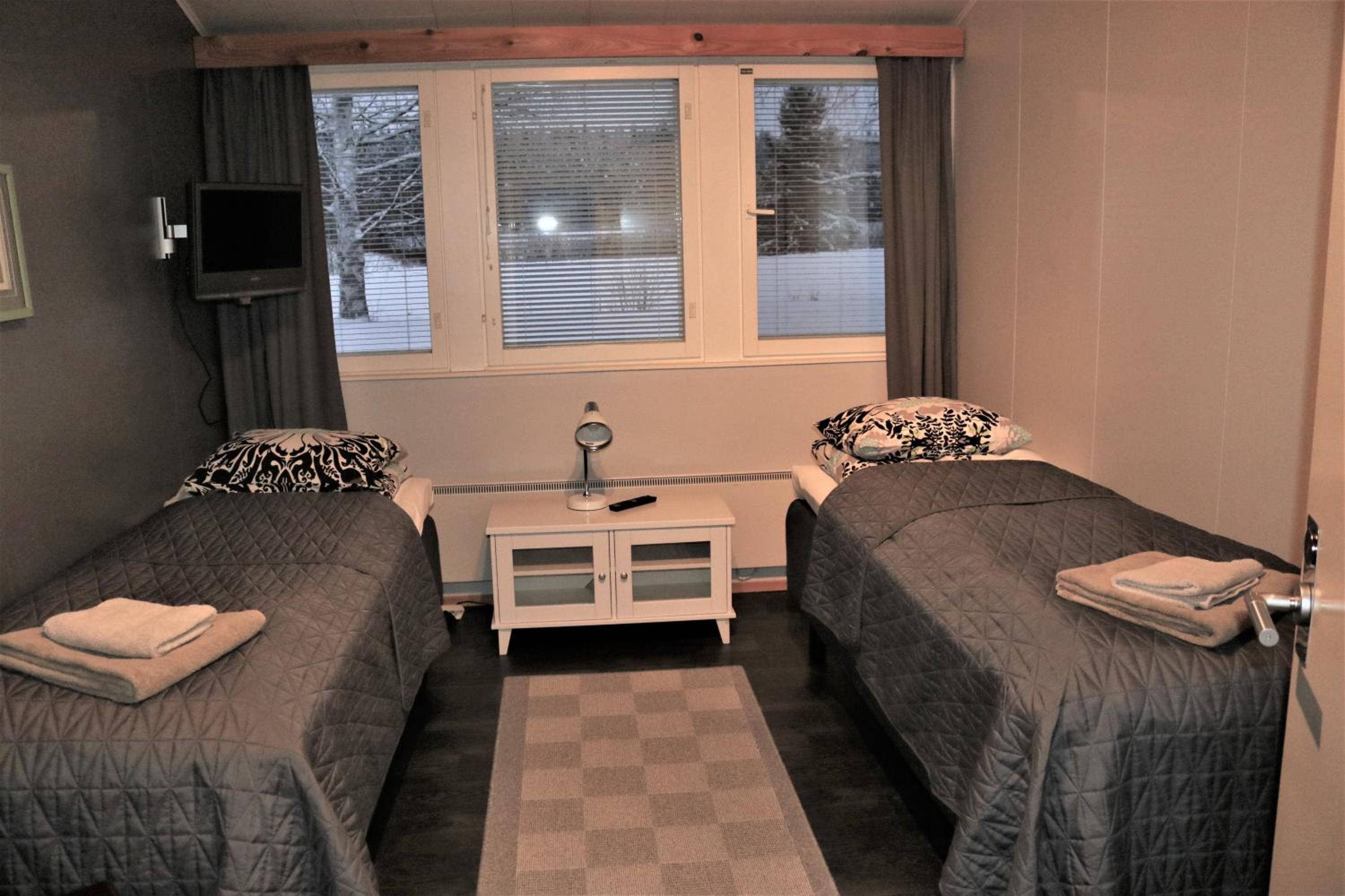Seven-Bedroom House photo 1