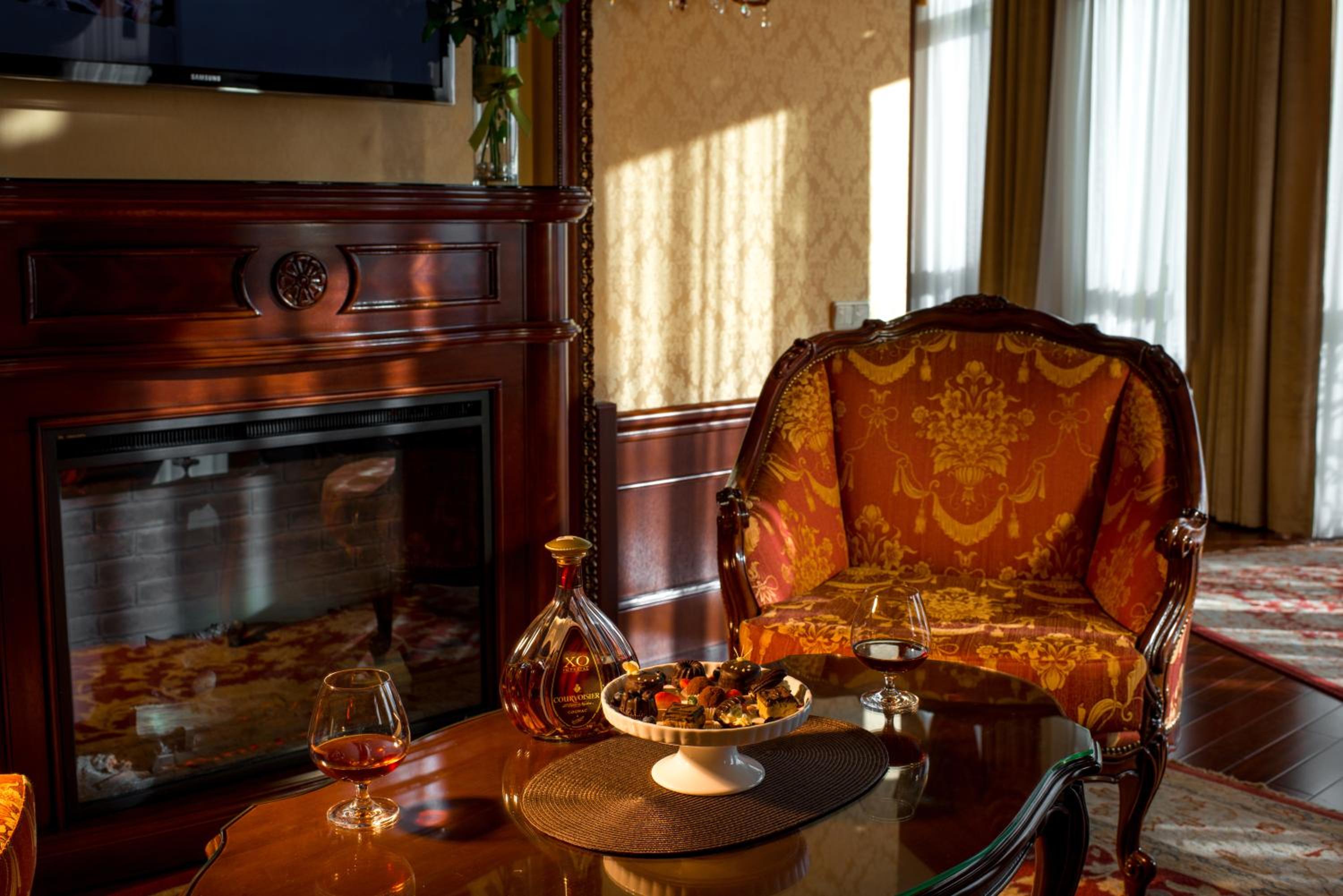 Presidential Suite photo 2