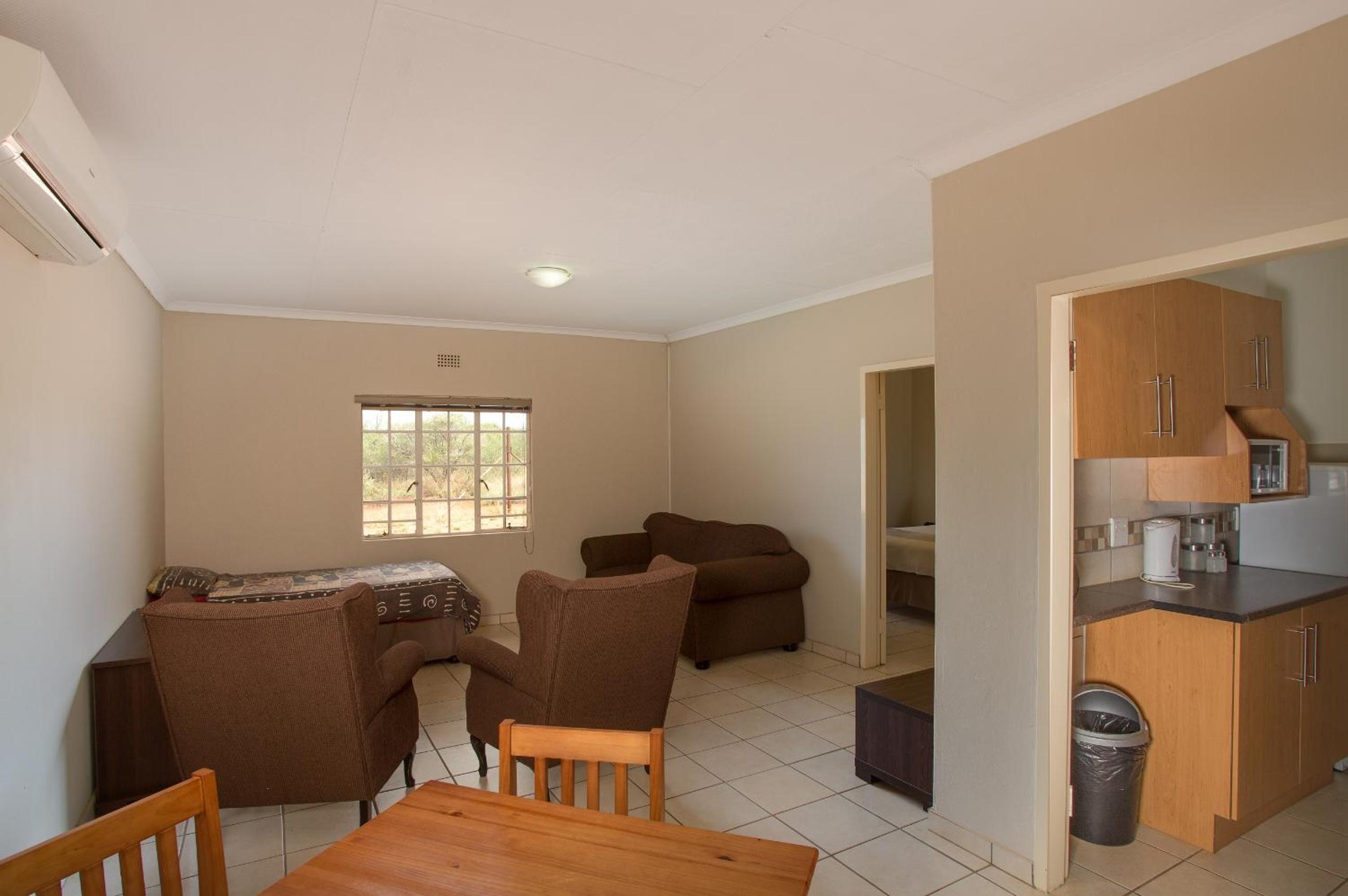 One-Bedroom Chalet - Photo 3