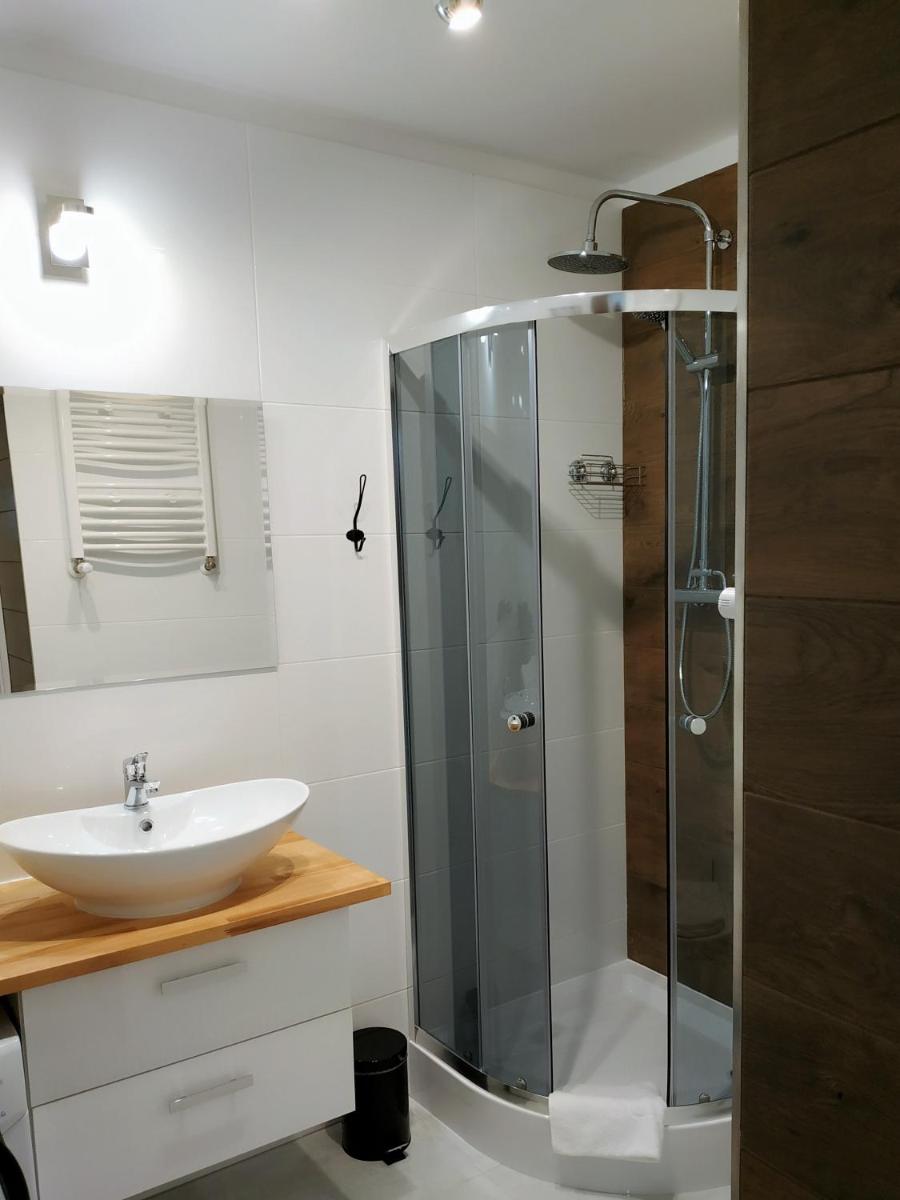 Studio Apartment - Photo 9
