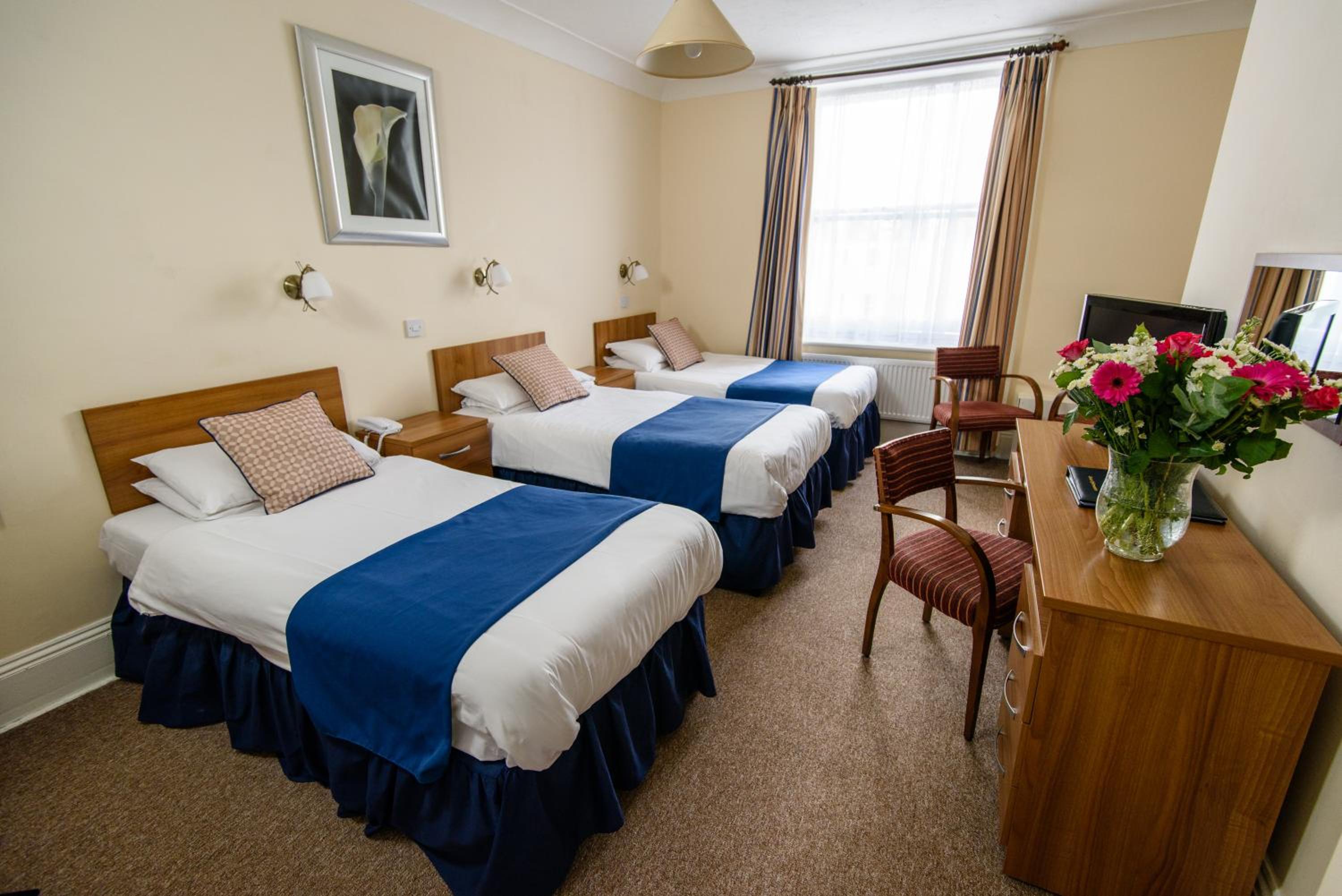Triple Room - Photo 1
