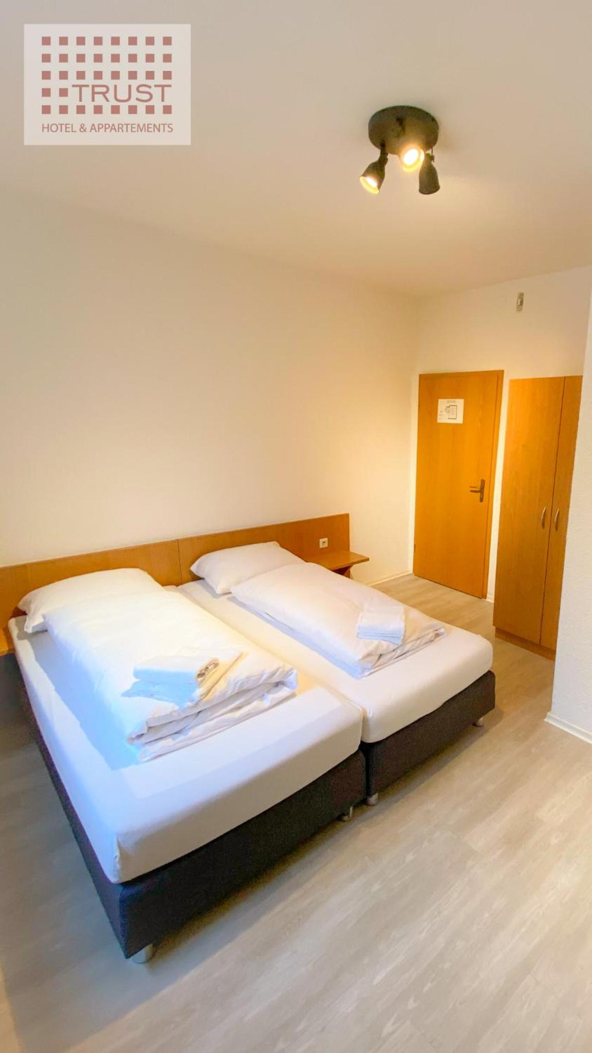 Double Room - Photo 4