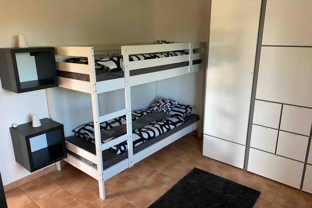 Two-Bedroom Apartment - Photo 5