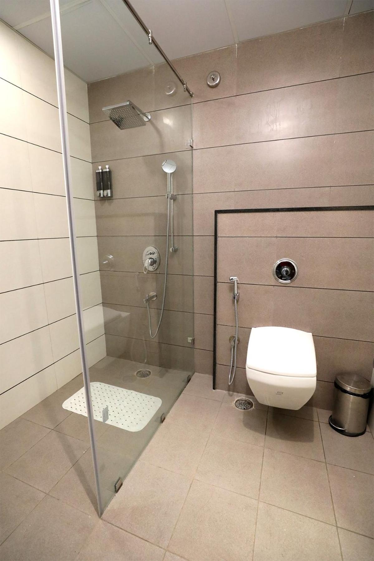 Deluxe Room - Photo 6