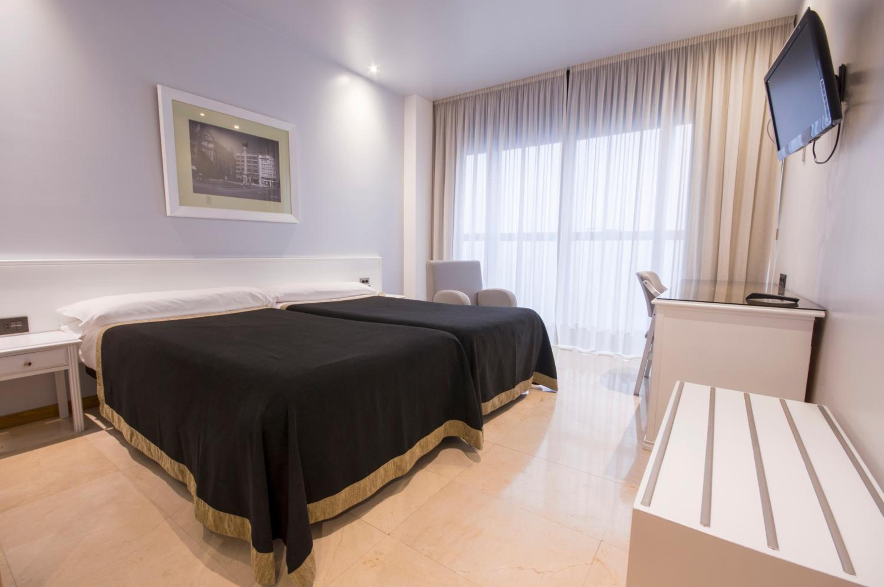 Double or Twin Room with Spa Access