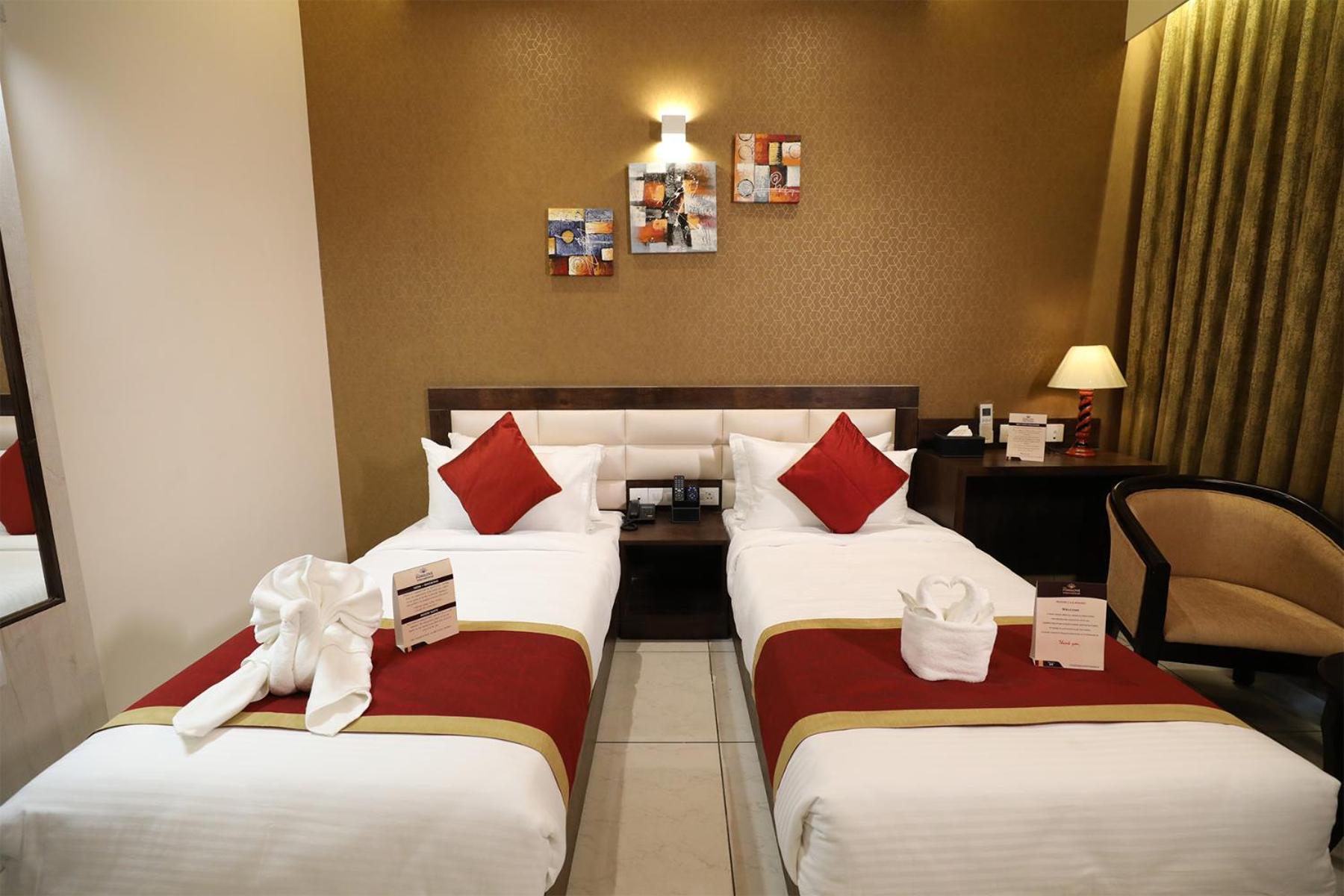Deluxe Room - Photo 11