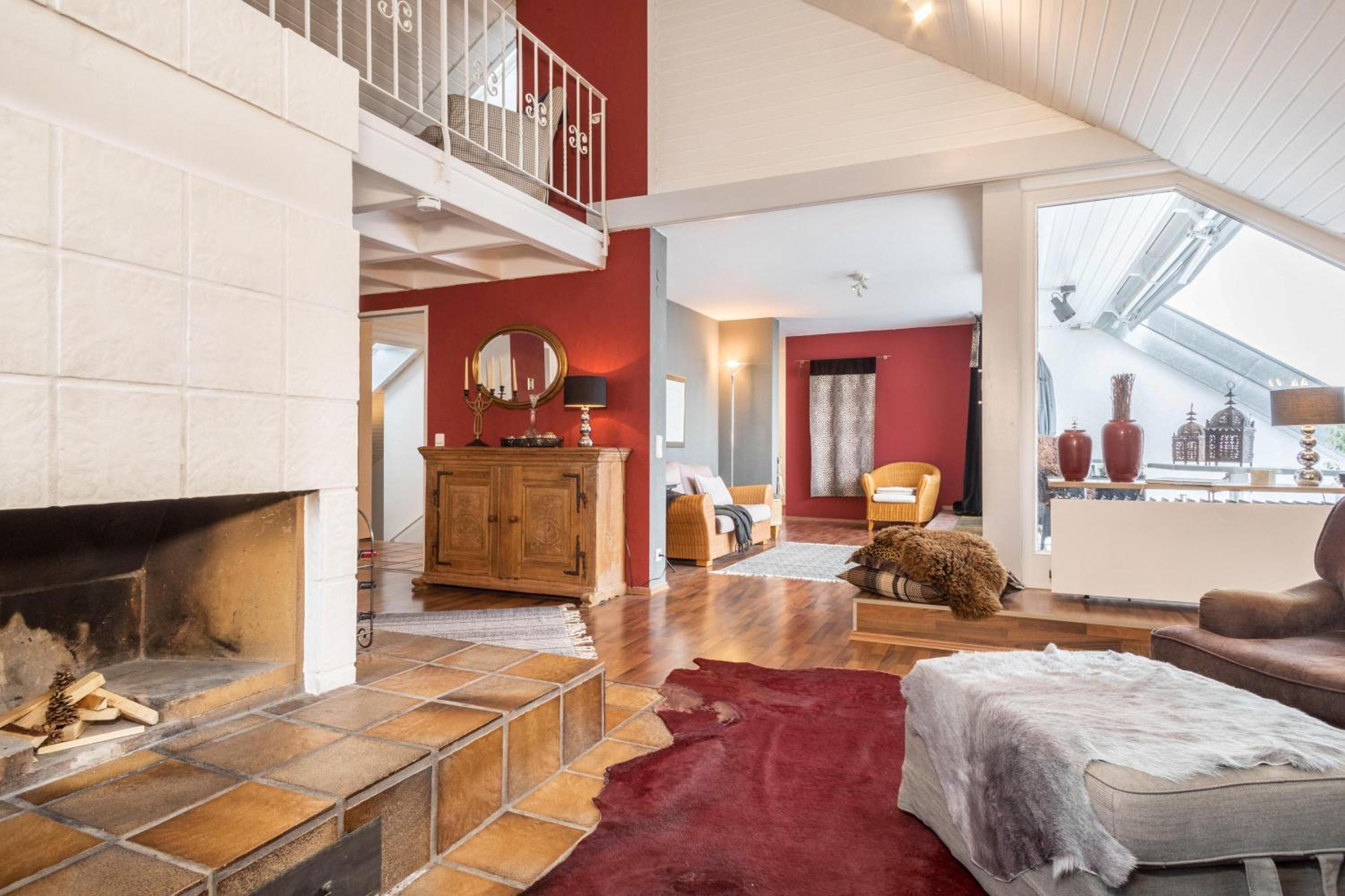 Two-Bedroom Deluxe Apartment with Balcony