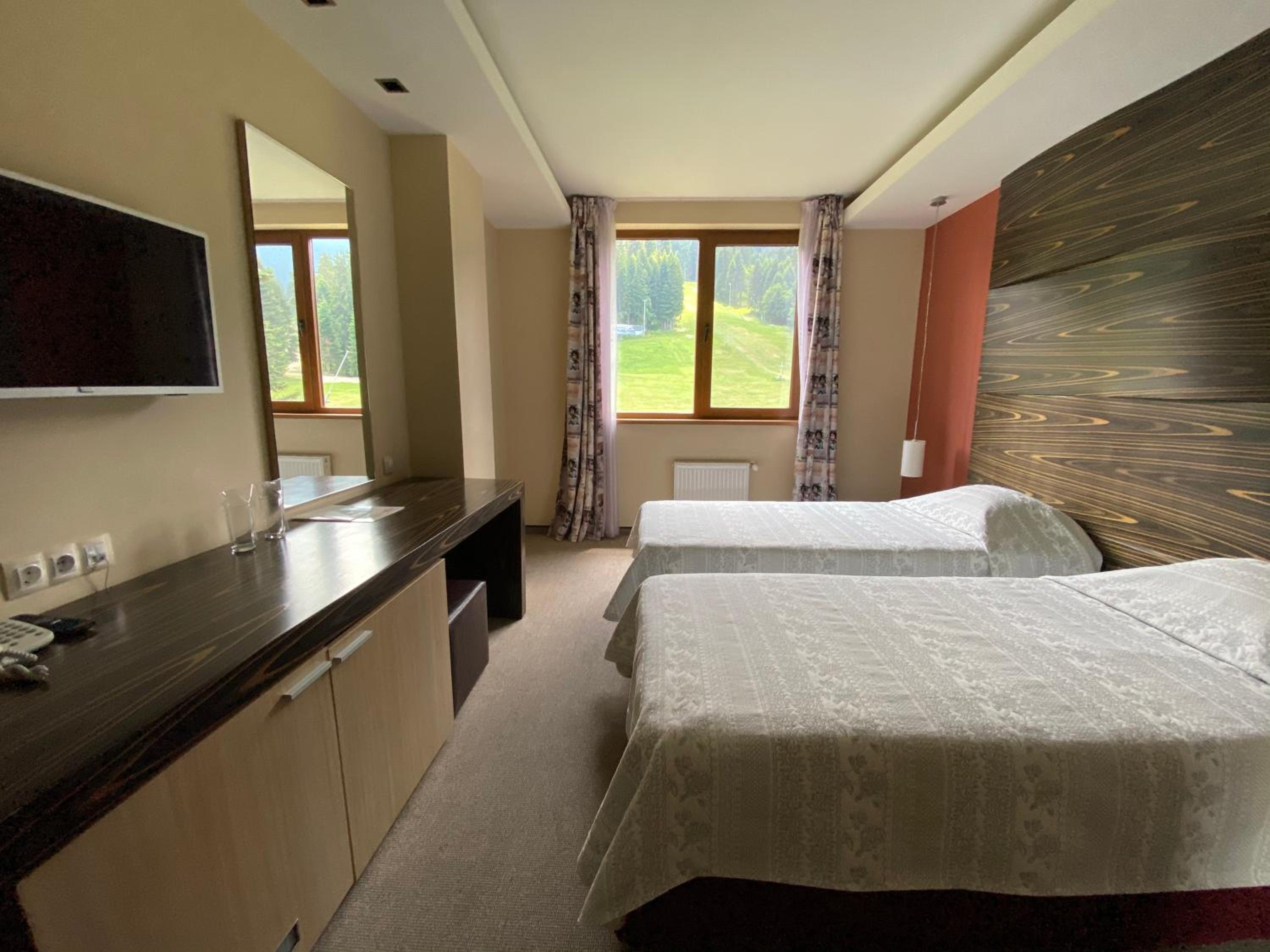 Double or Twin Room with Slopes View