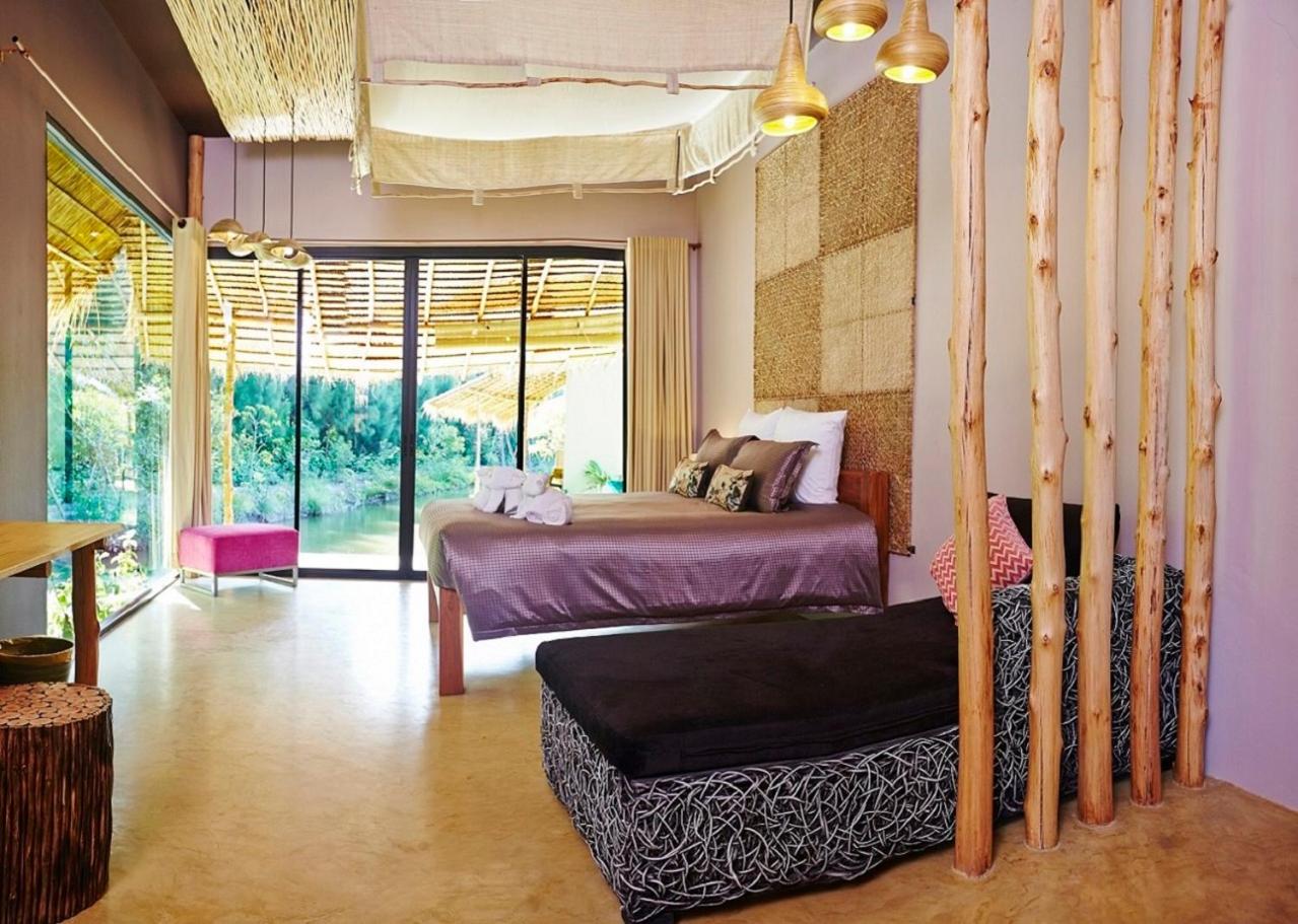 Deluxe Villa - No Pets Allowed