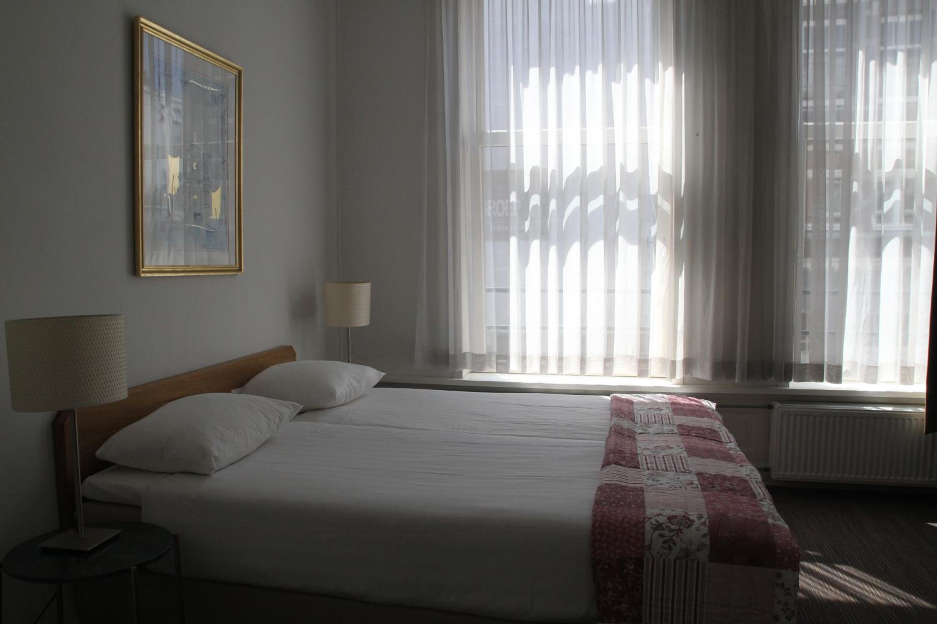 Standard Twin Room photo 2